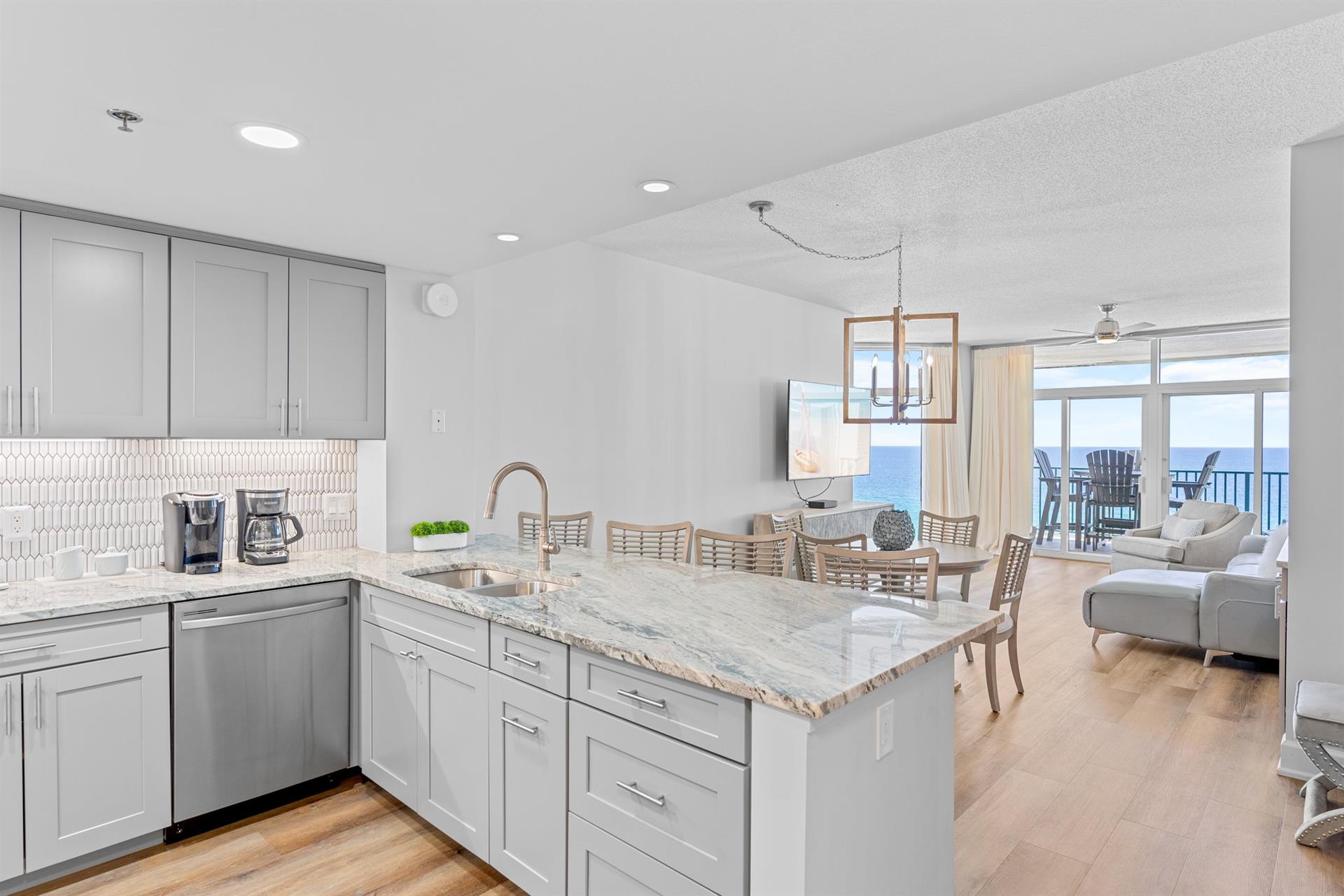 Gorgeous Kitchen with Gulf Views