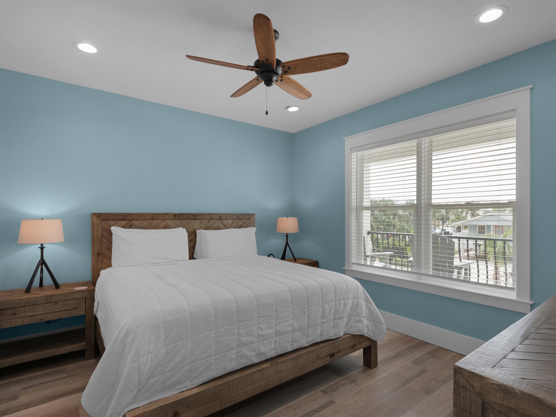 2nd Floor King Room 4