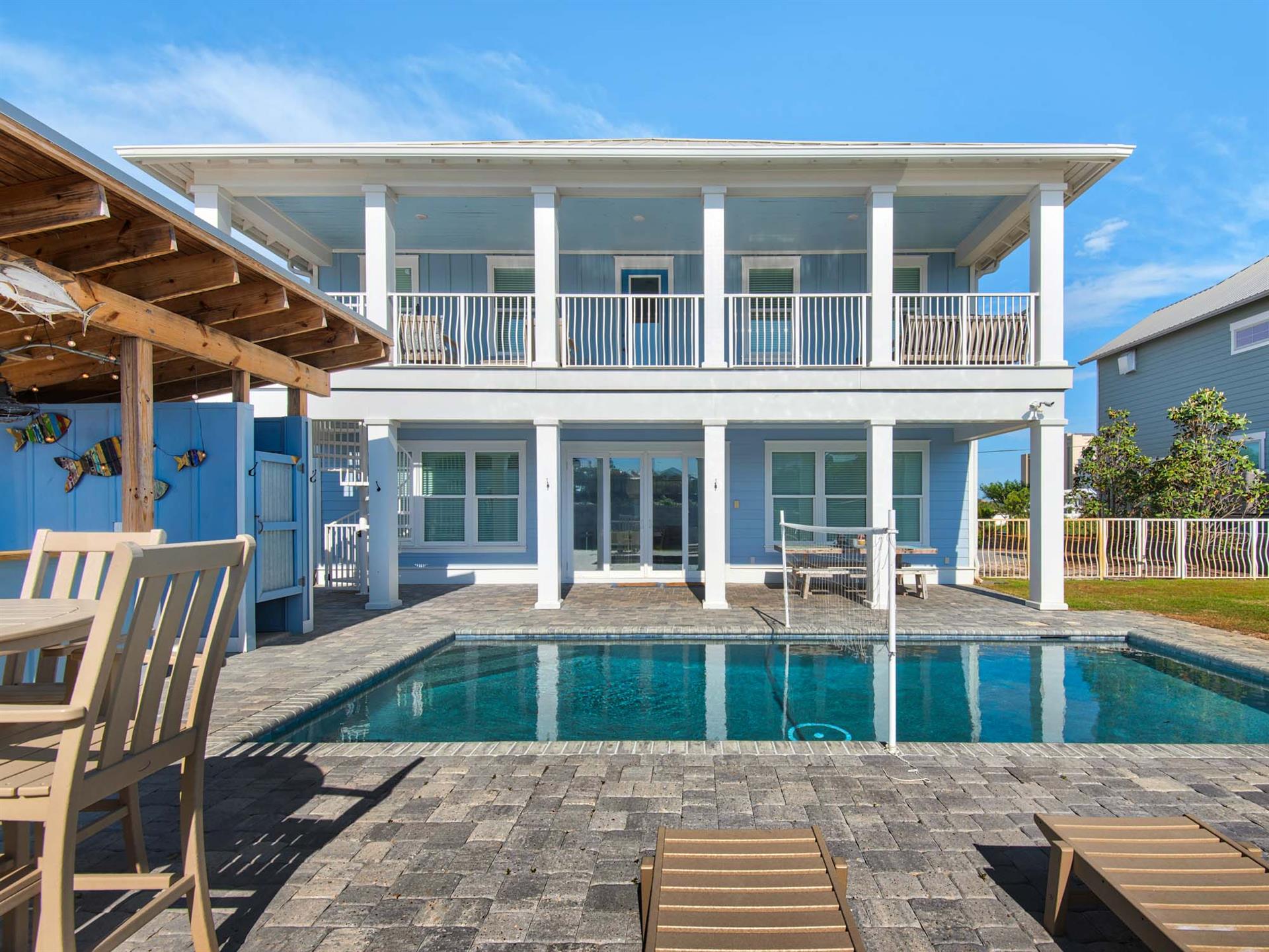 Amazing pool area  pool can be heated with a fee