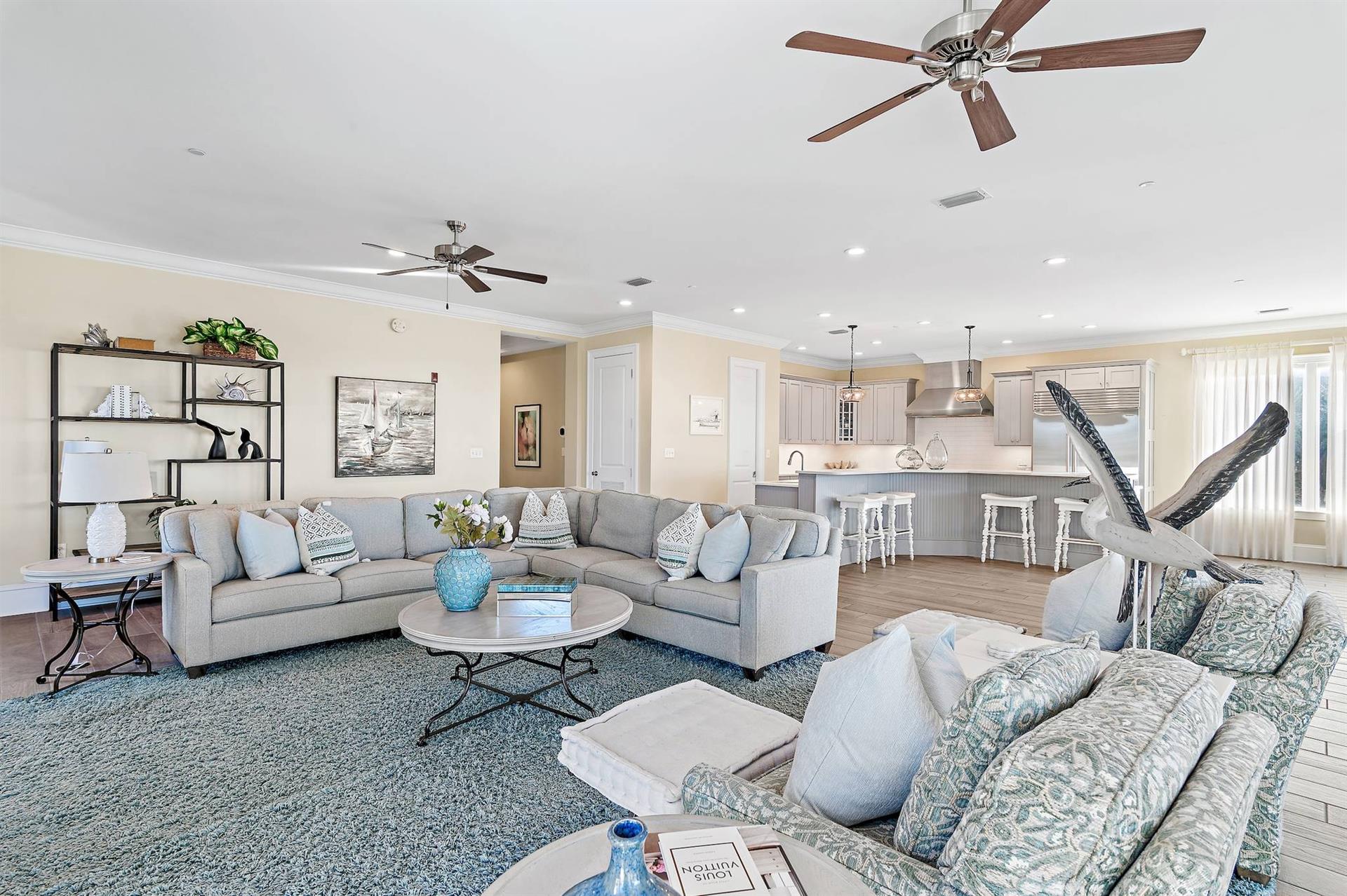 Huge Living and Kitchen Areas