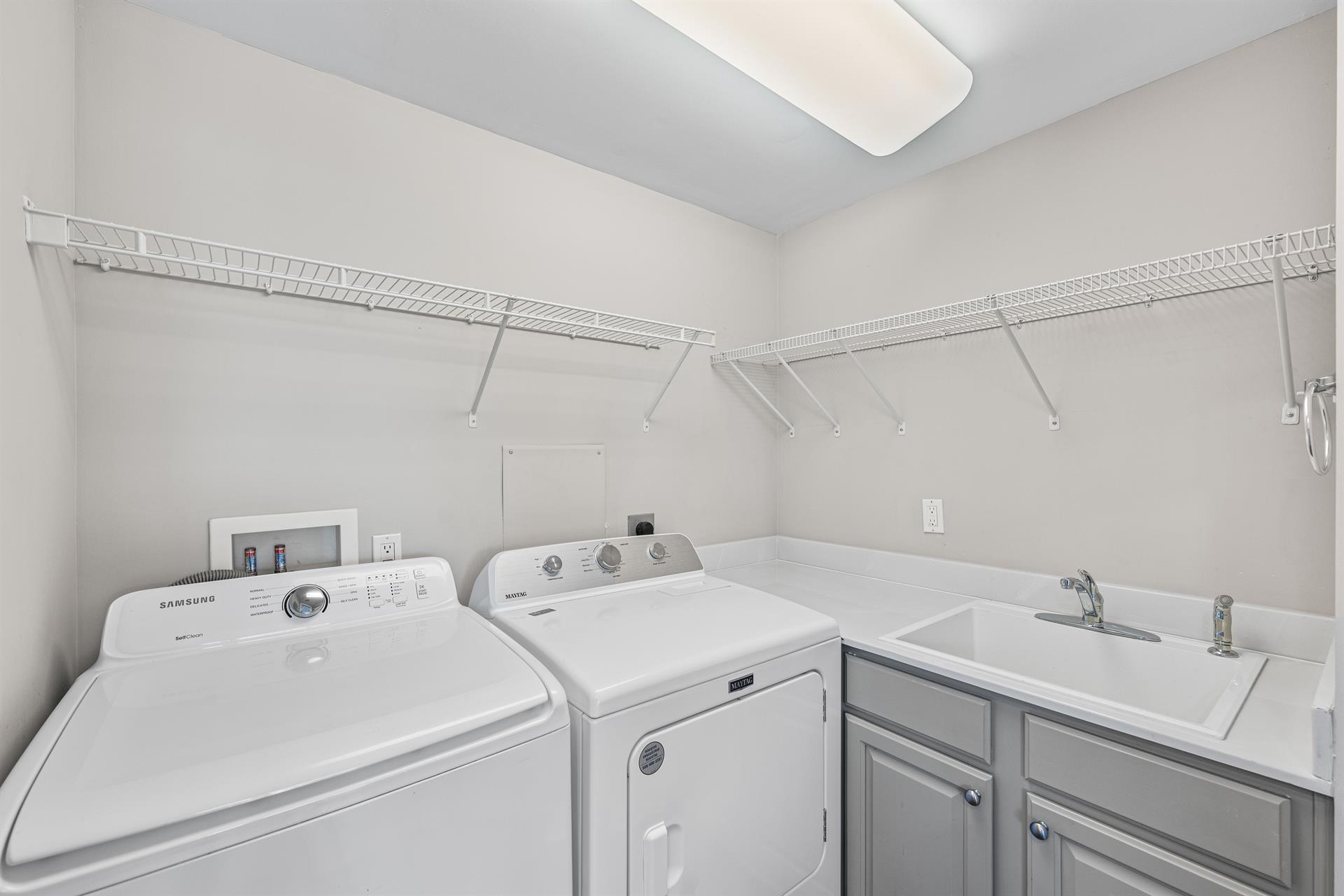 Private Washer Dryer in Condo