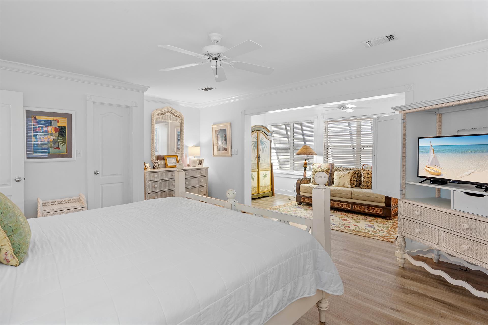 Primary Bedroom  Sitting room area