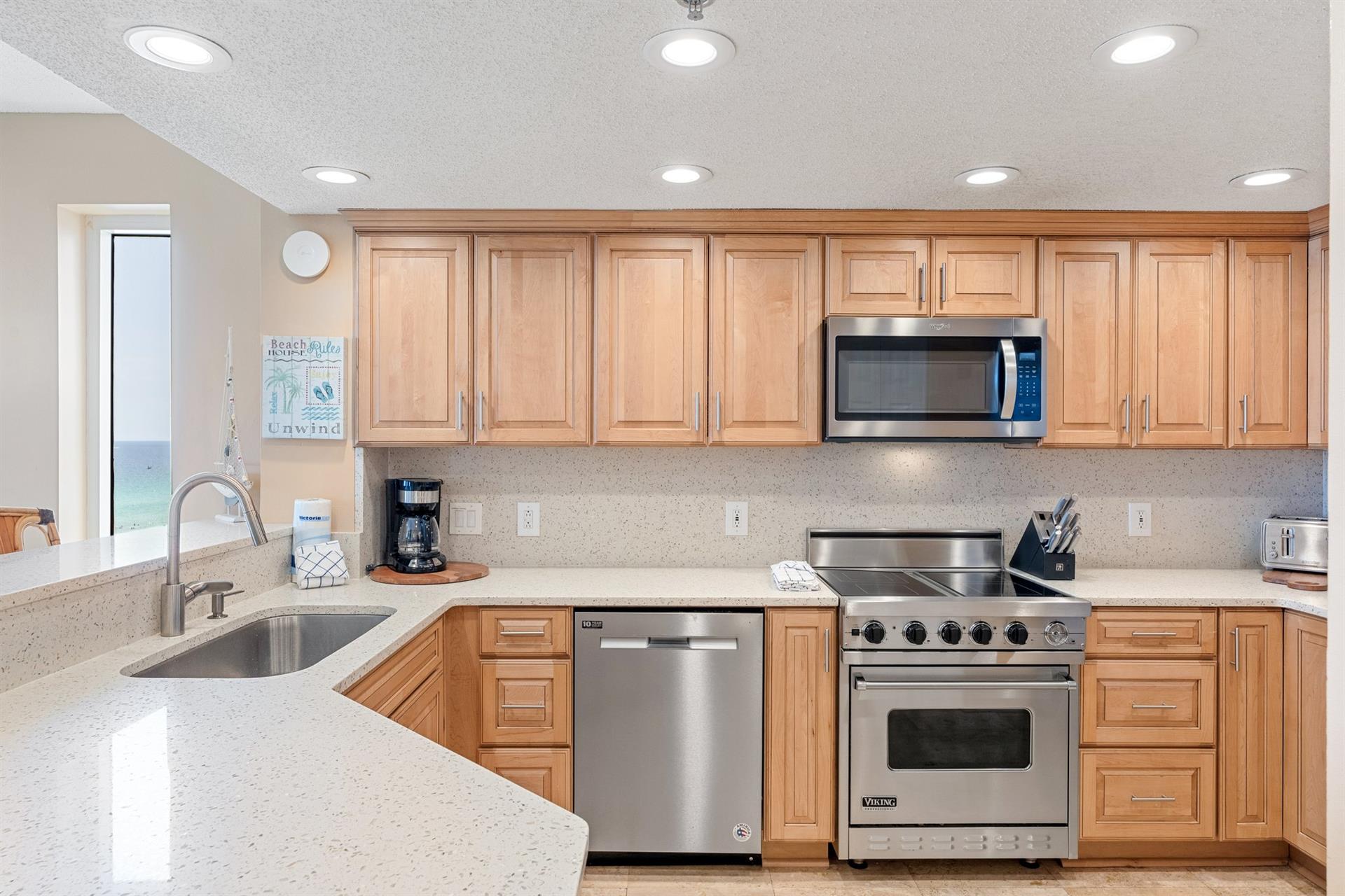 Fully Equipped Kitchen with Stainless Steel Appliances