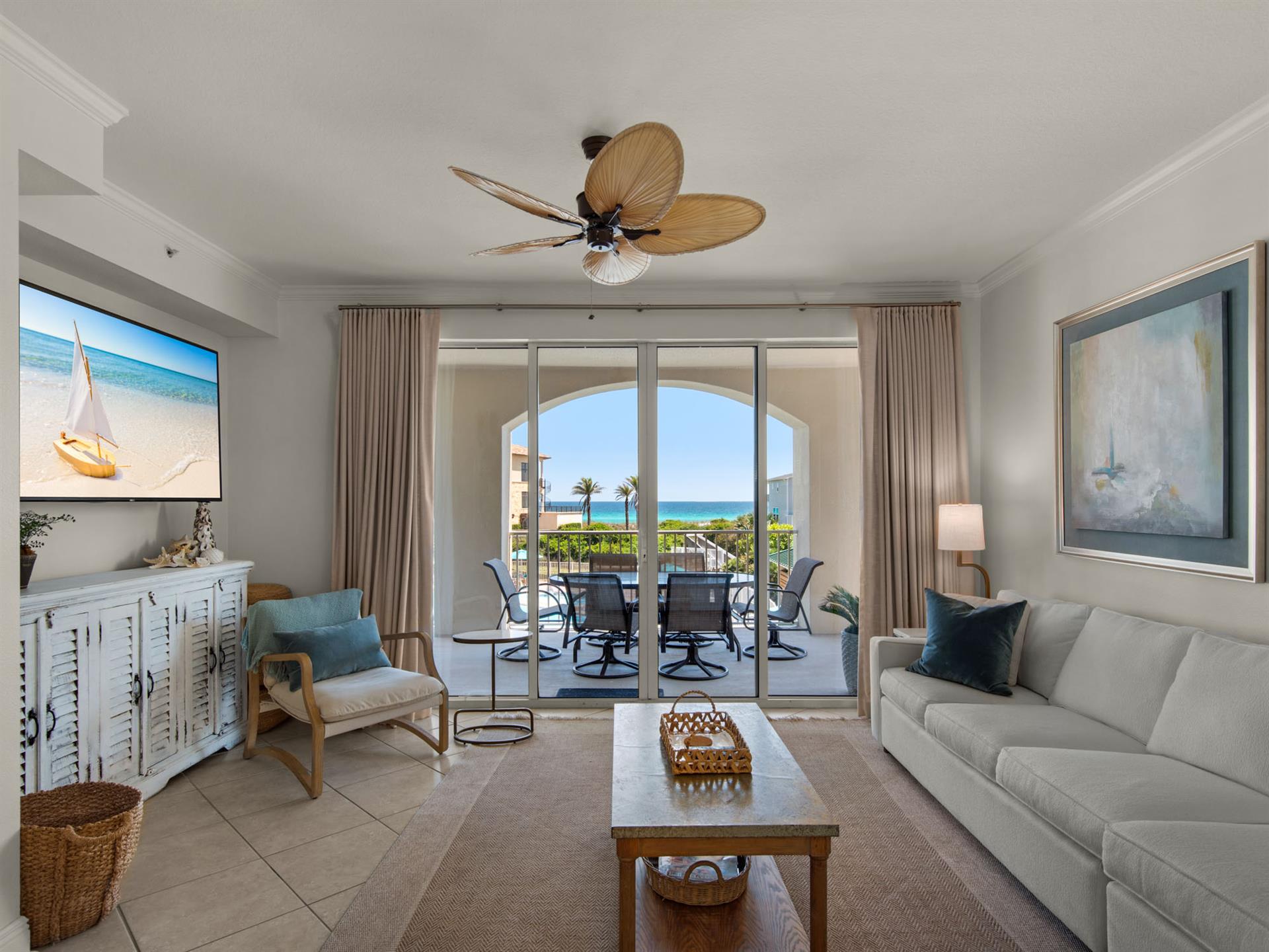 65 inch 4D TV and gorgeous Gulf view