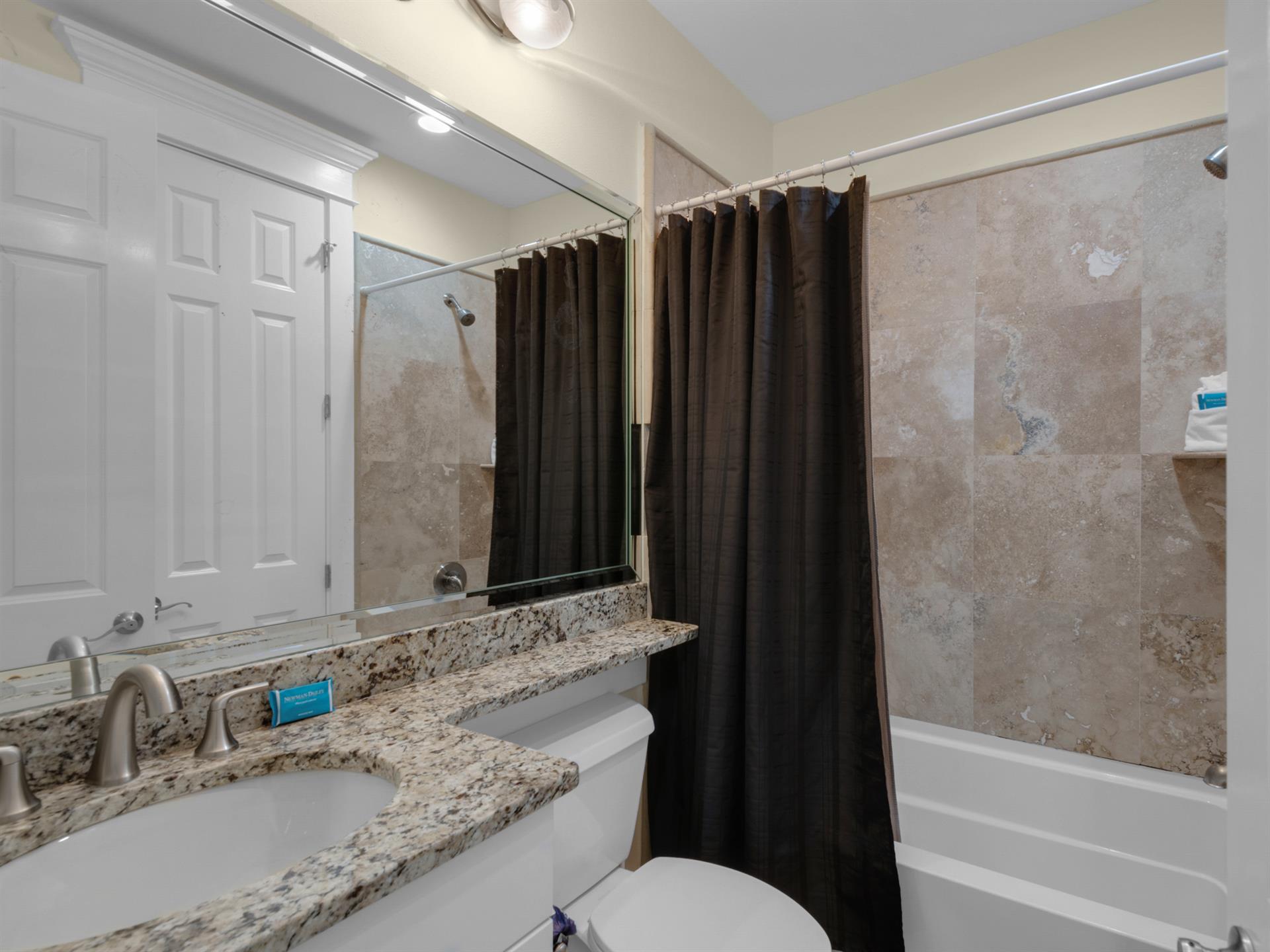 2nd floor bathroom 3 shared