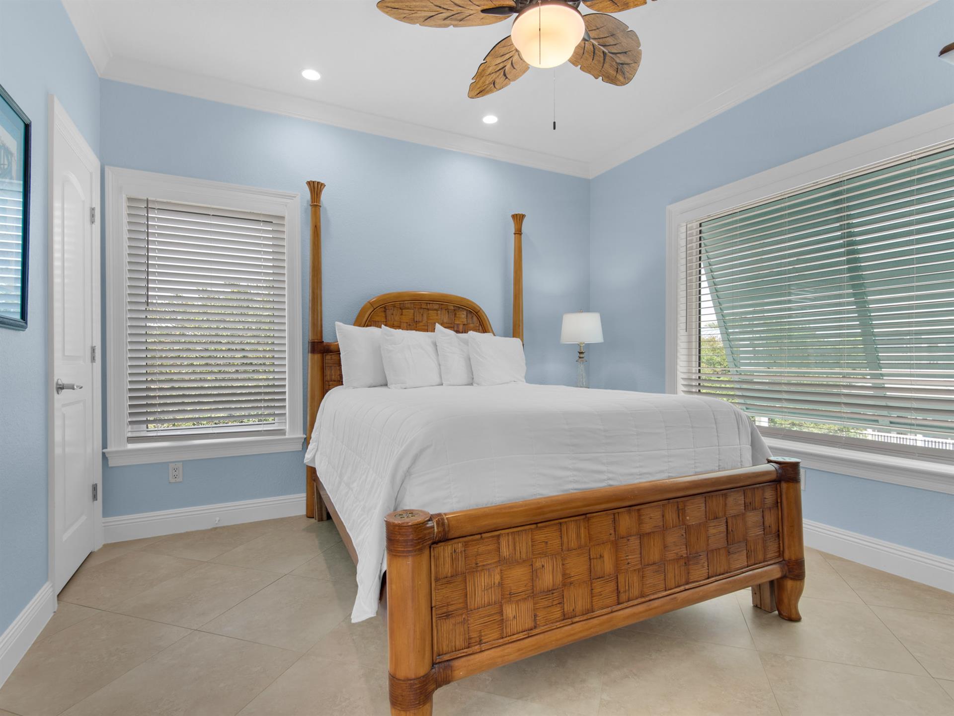 Bedroom 4   3rd Floor with Queen Bed