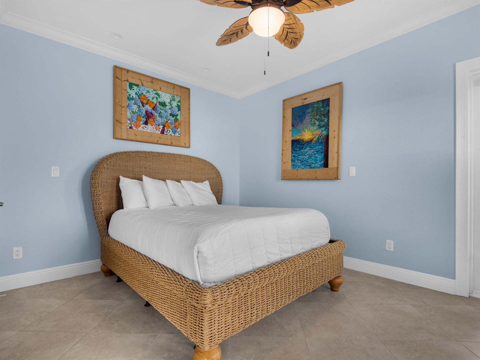 Bedroom 3  4th Floor with Queen Bed