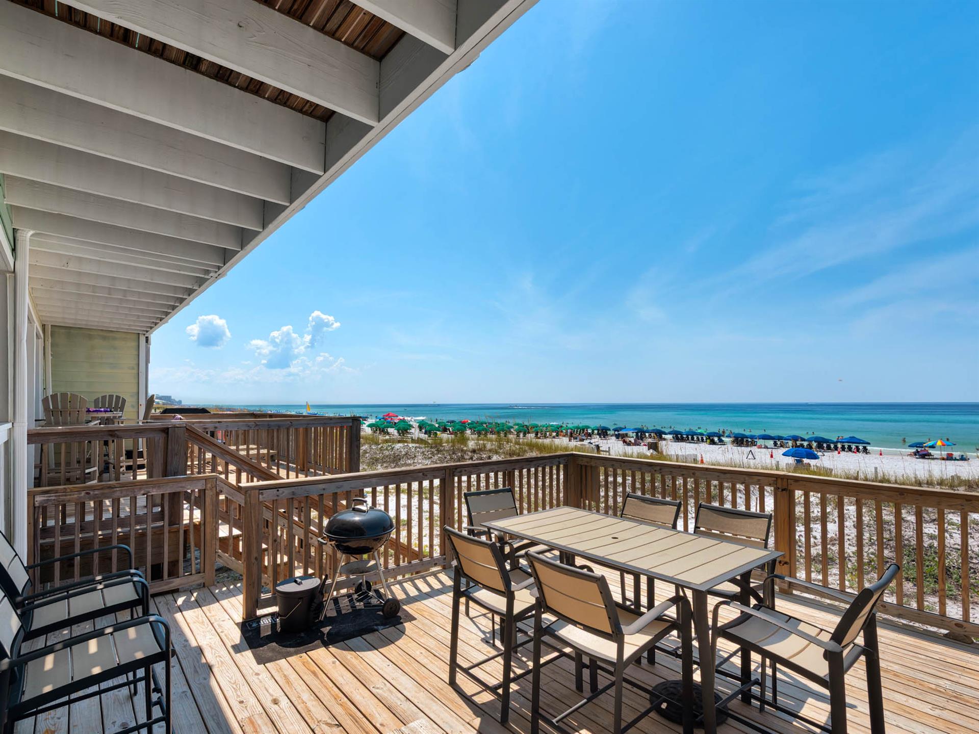 Beach level deck with grill
