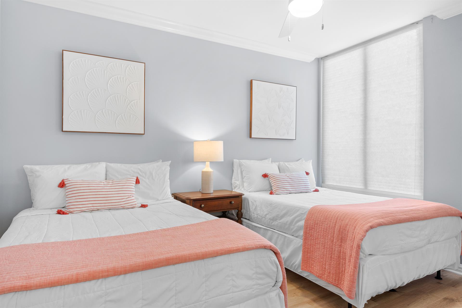 Guest Bedroom with 2 Double Beds