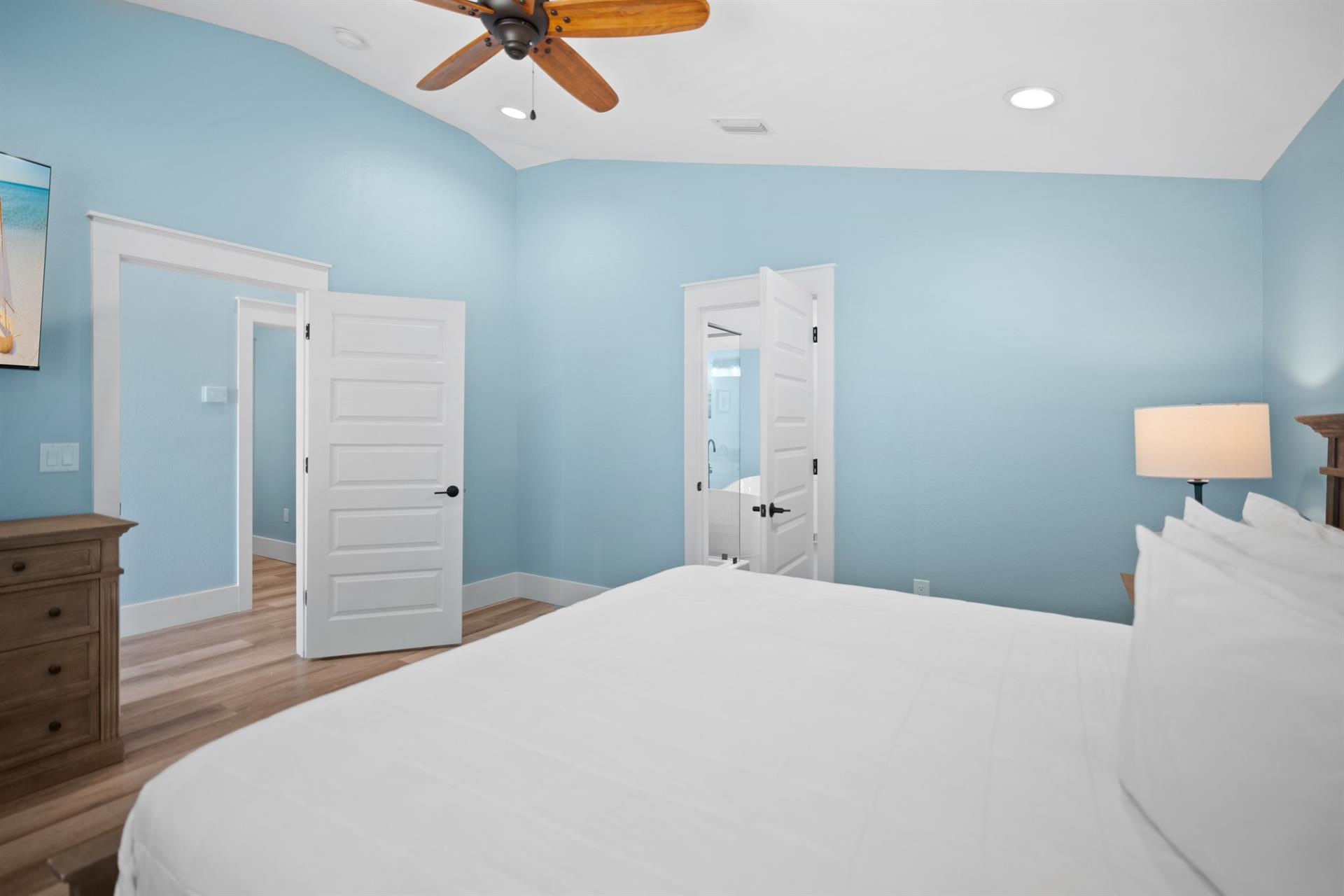 Primary Bedroom 7 on 3rd fl with En Suite