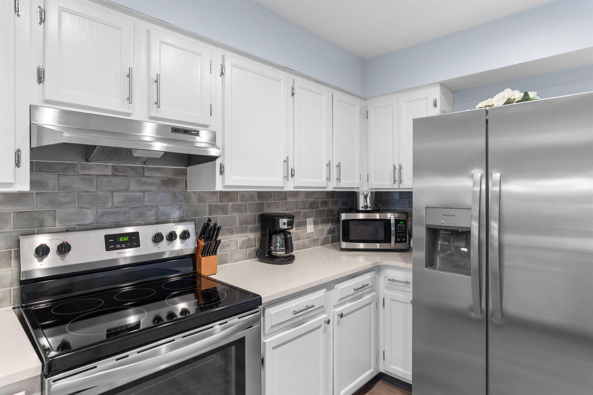 Updated Kitchen with Stainless Steel Appliances