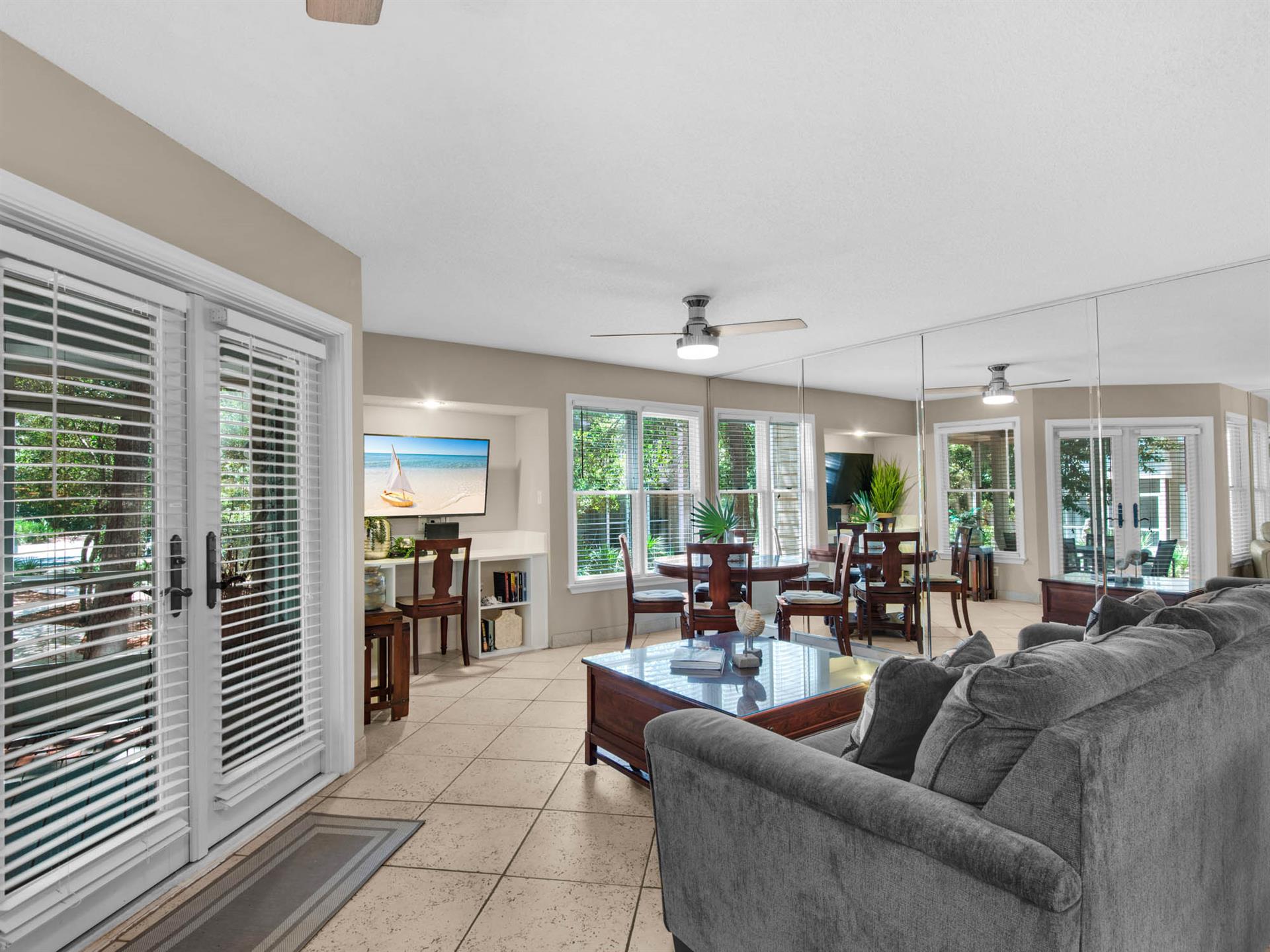 Bright, Open floor plan