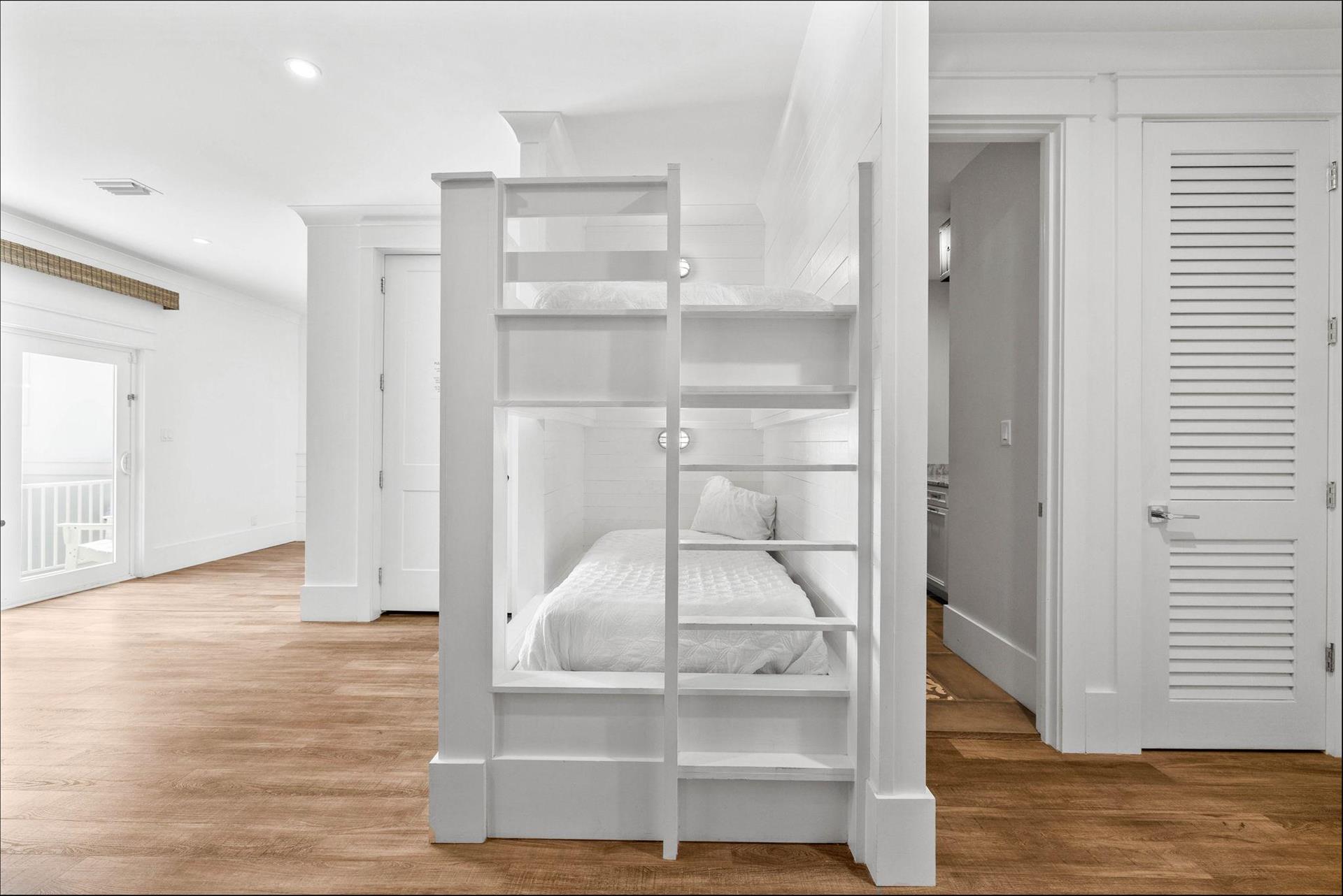 3rd Floor Built in Bunk Area