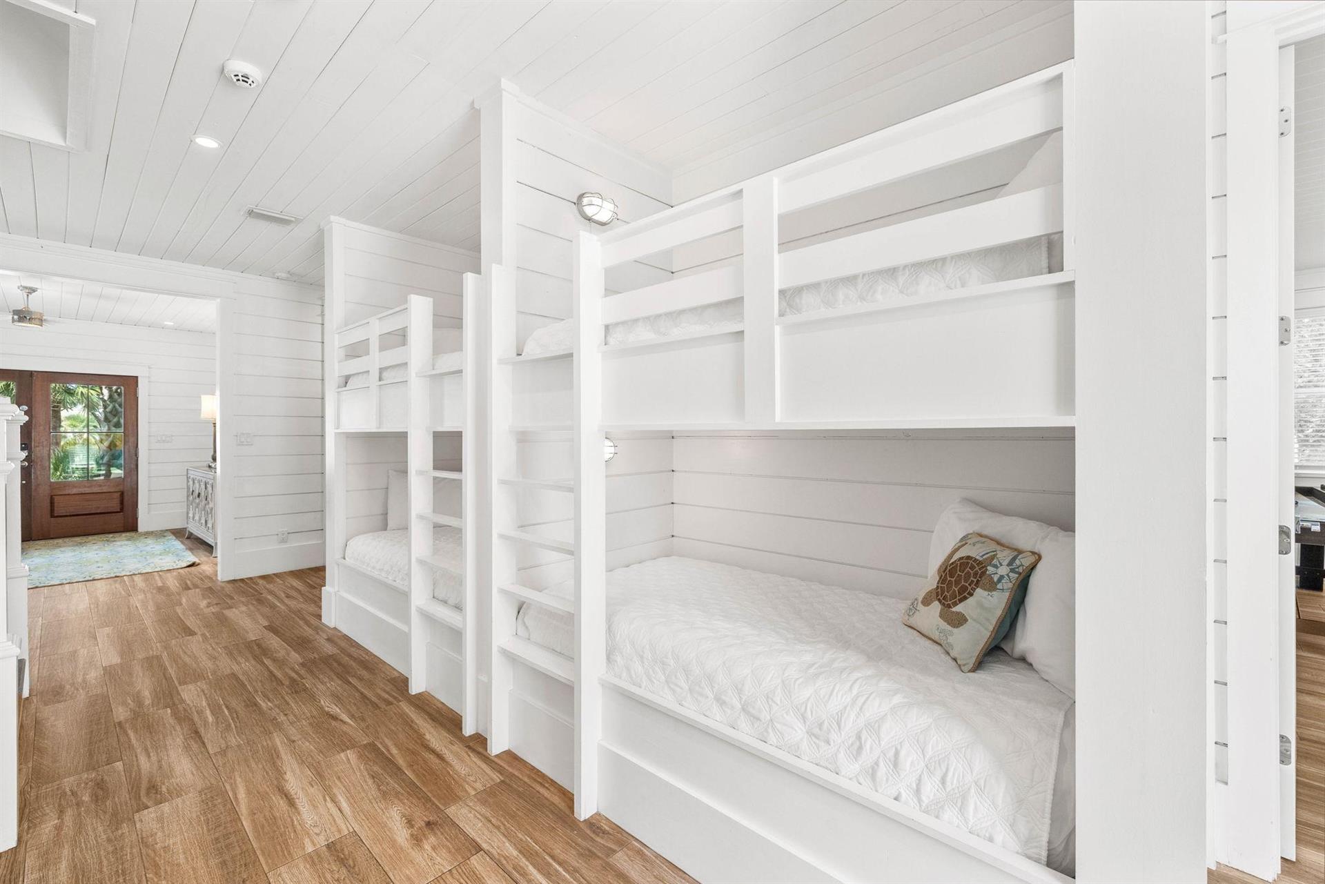 Foyer and 1st Floor Bunk Area