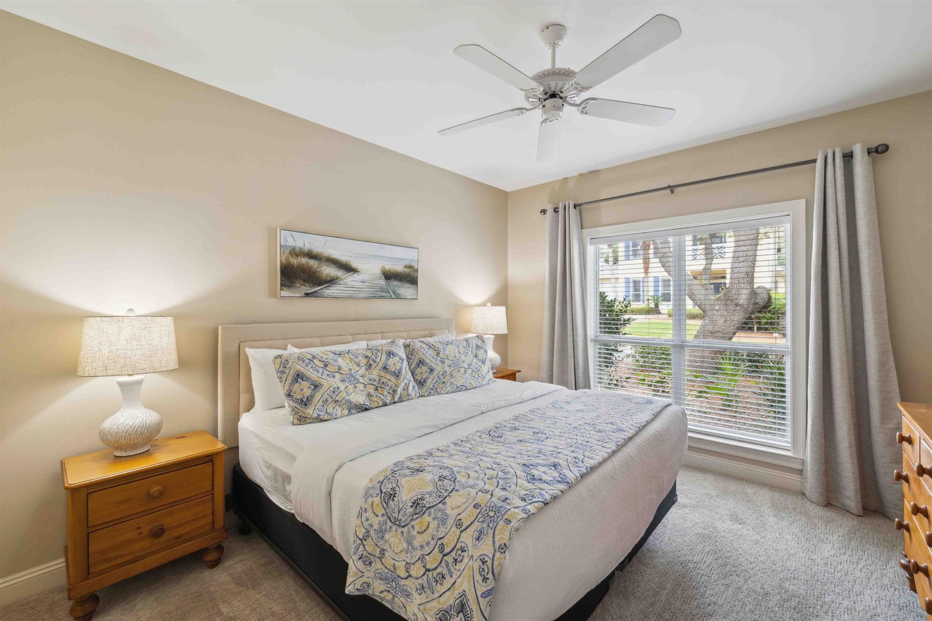 Bedroom 2 with King Bed