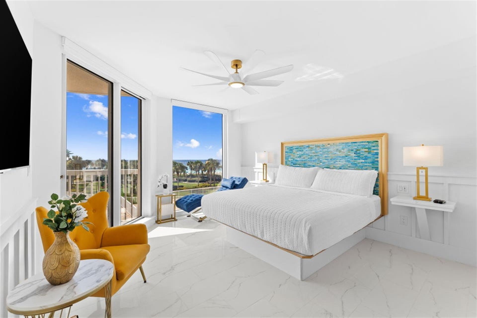 King Suite with Balcony Access