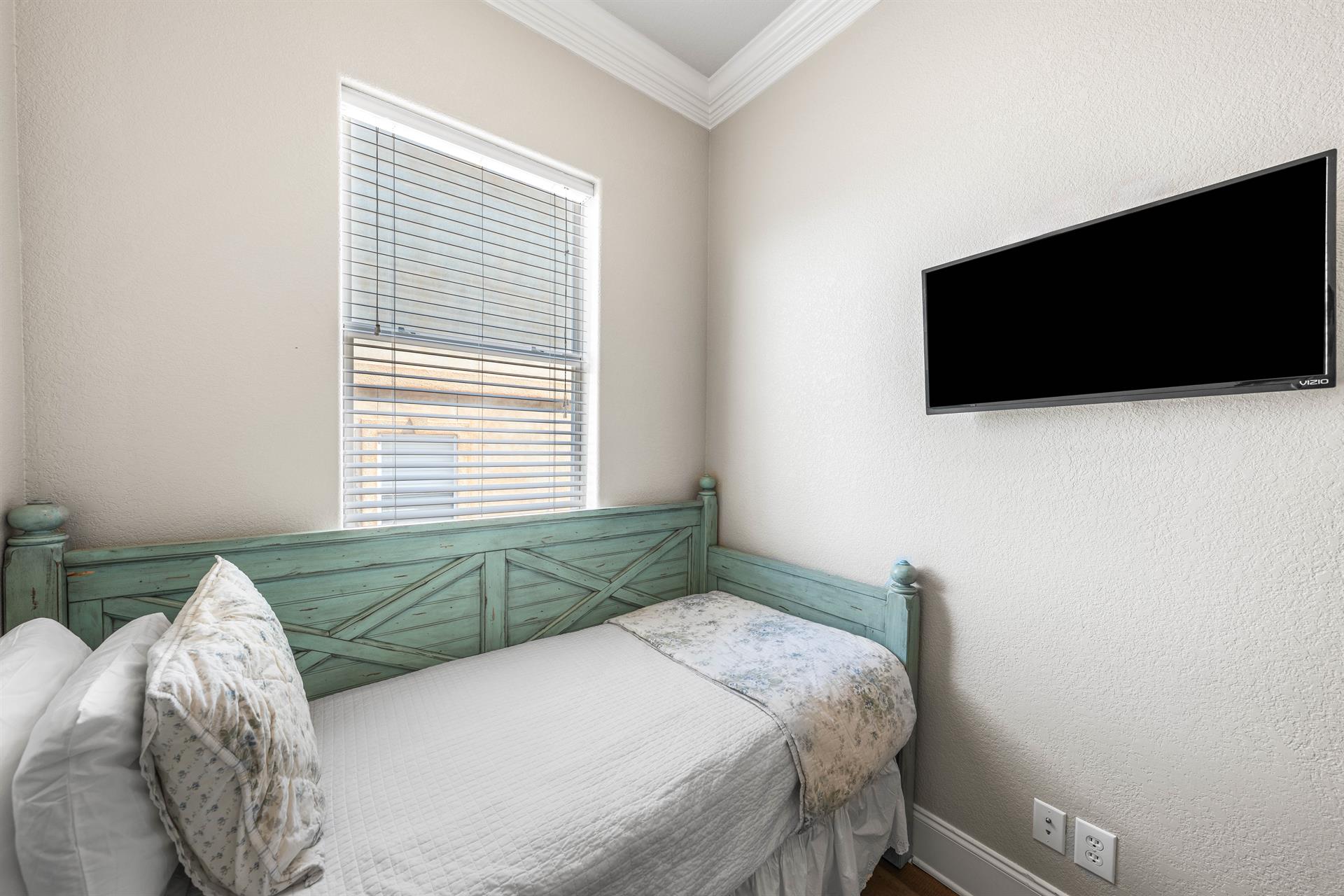 Twin Trundle Bedroom with Closet and Flat Screen Television