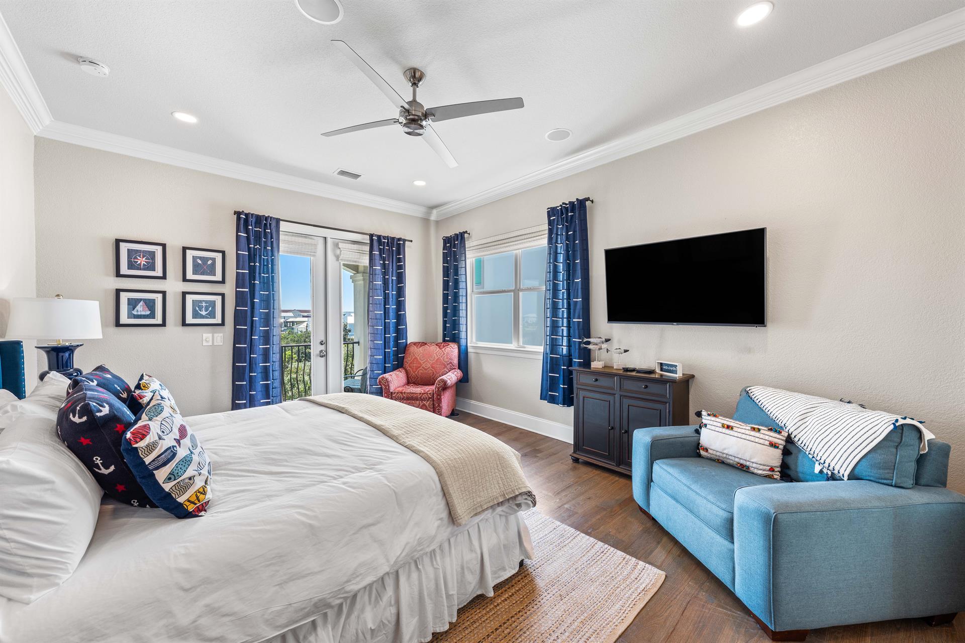 3rd Floor King Bedroom with Private Bath and Balcony Access