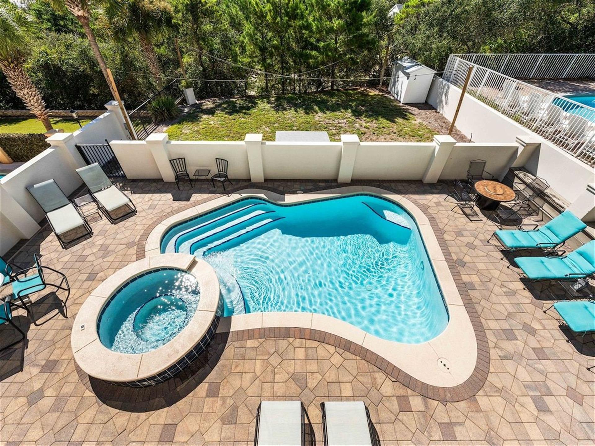 Private Pool and Spa