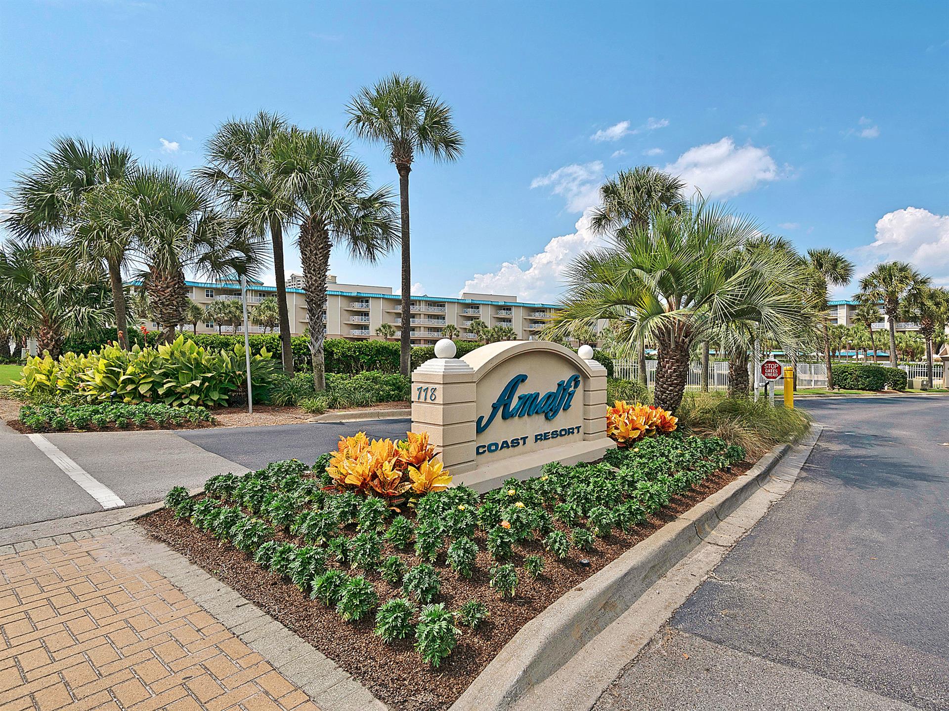 Amalfi Coast entrance