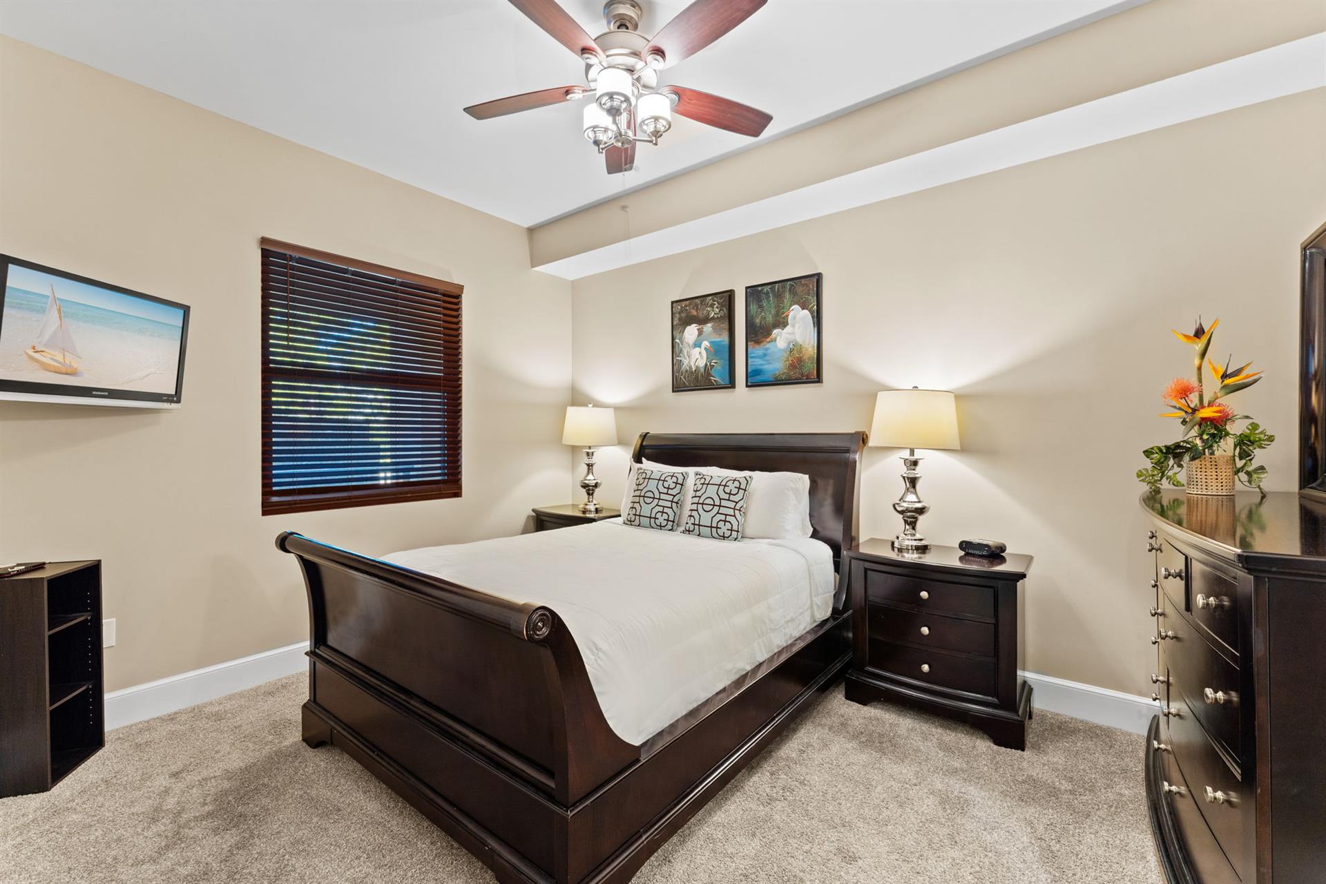 Bedroom 2 with Queen Bed and Flat Screen TV