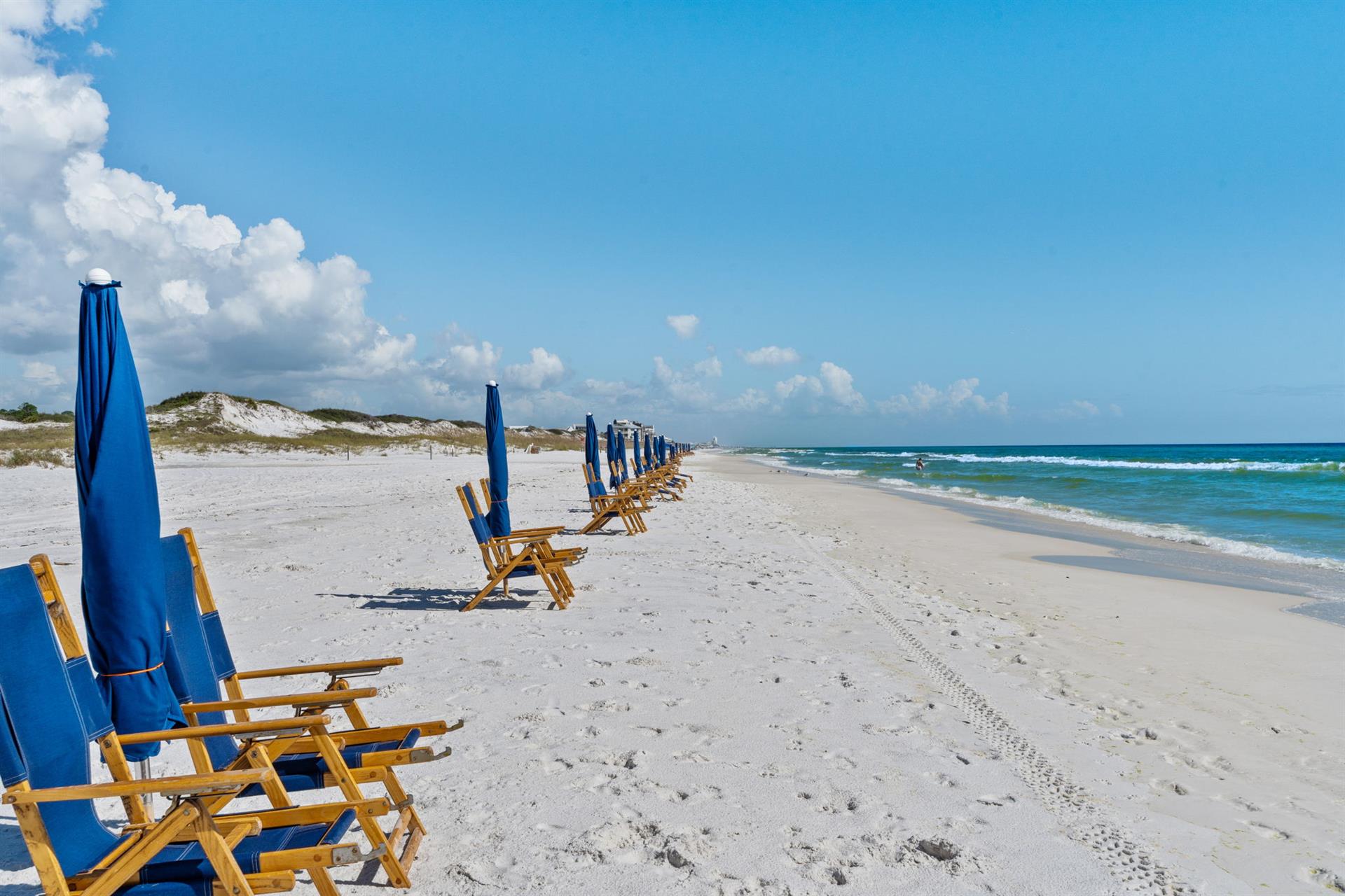 Complimentary Seasonal Beach Service Provided 2 Chairs and 1 Umbrella