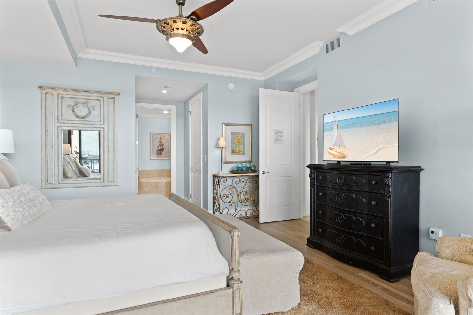 Bedroom 2 on 1st Floor with King Bed