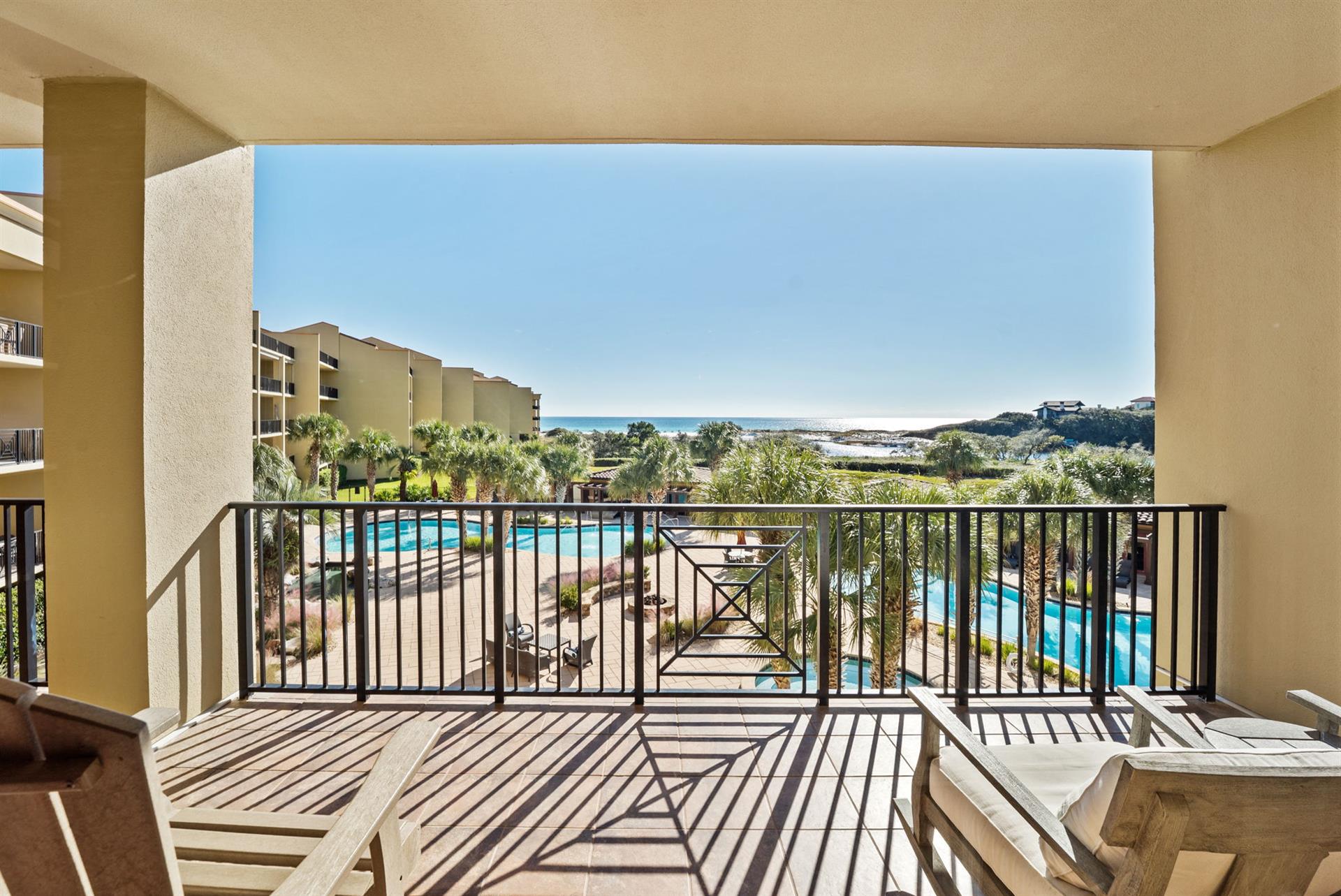 Private Balcony off Living Area