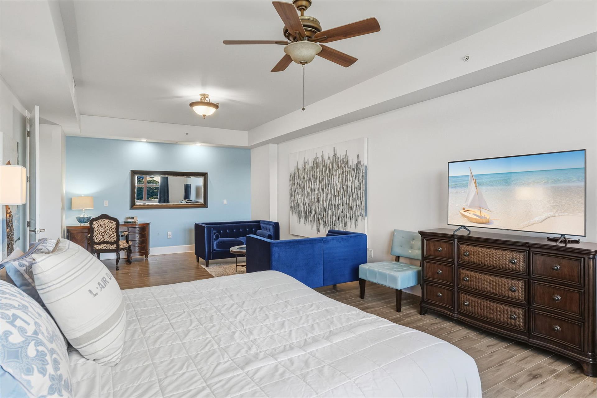 Spacious Bedroom 1 with Sitting Area