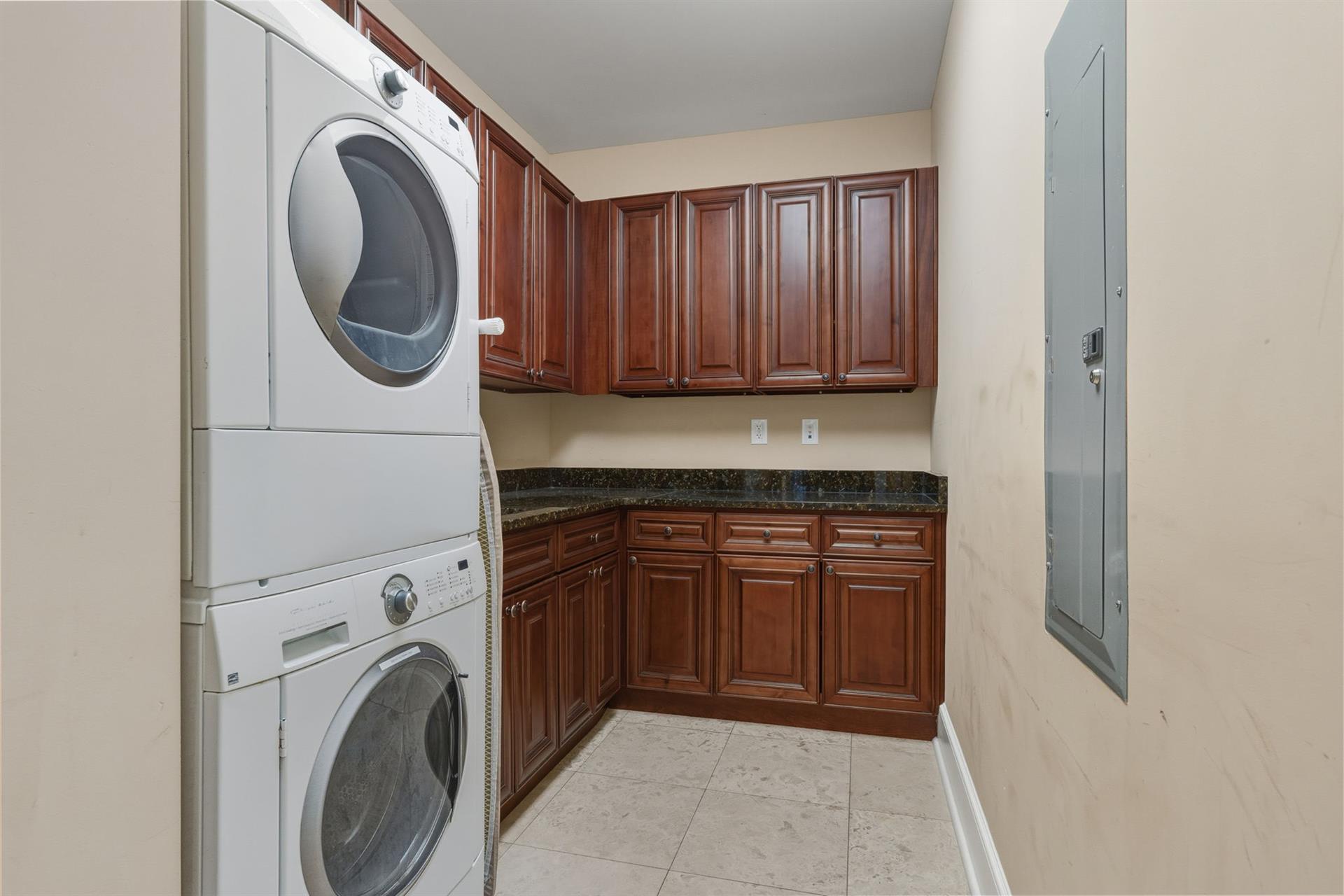Laundry Center in Unit
