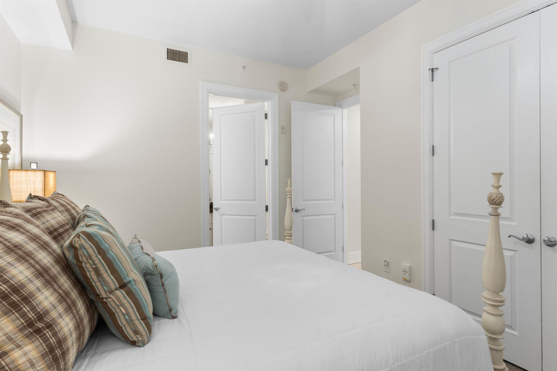 Bedroom 2 with King Bed