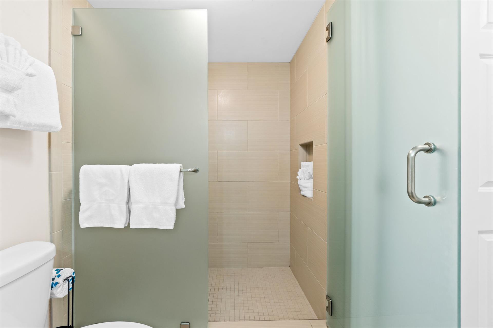 Master bath with walkin shower