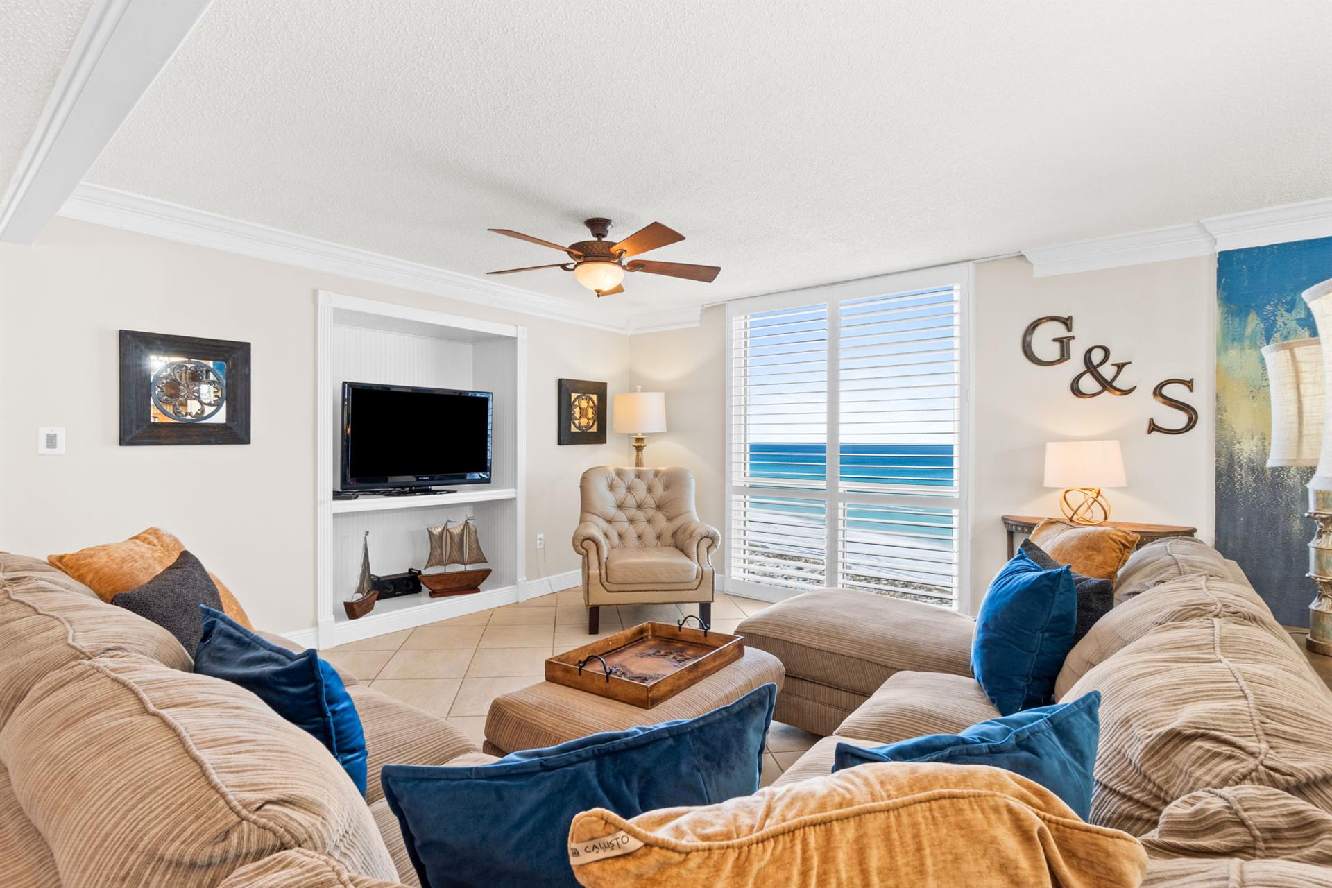 Living Room View to Beach