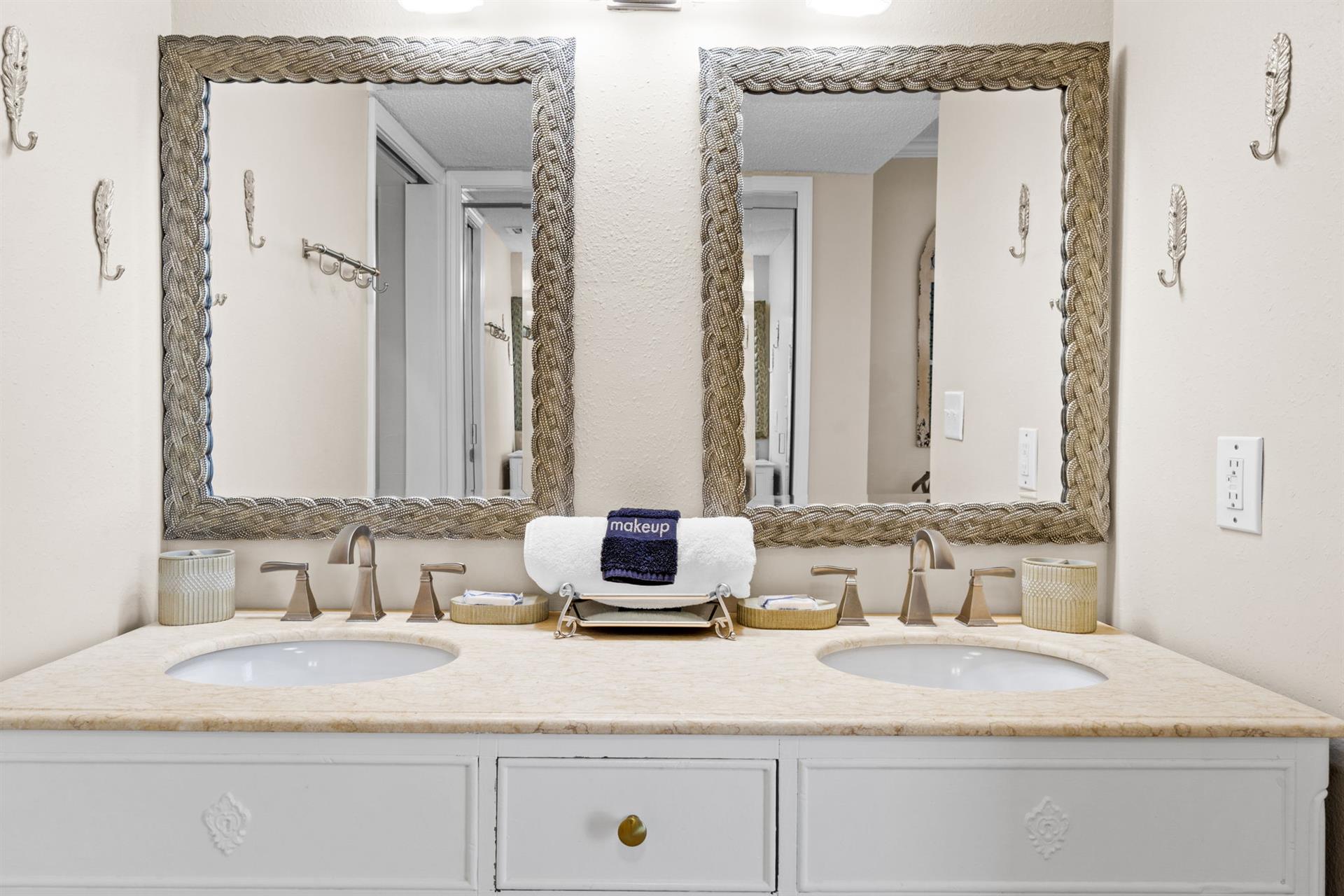 Ensuite in Master Bedroom