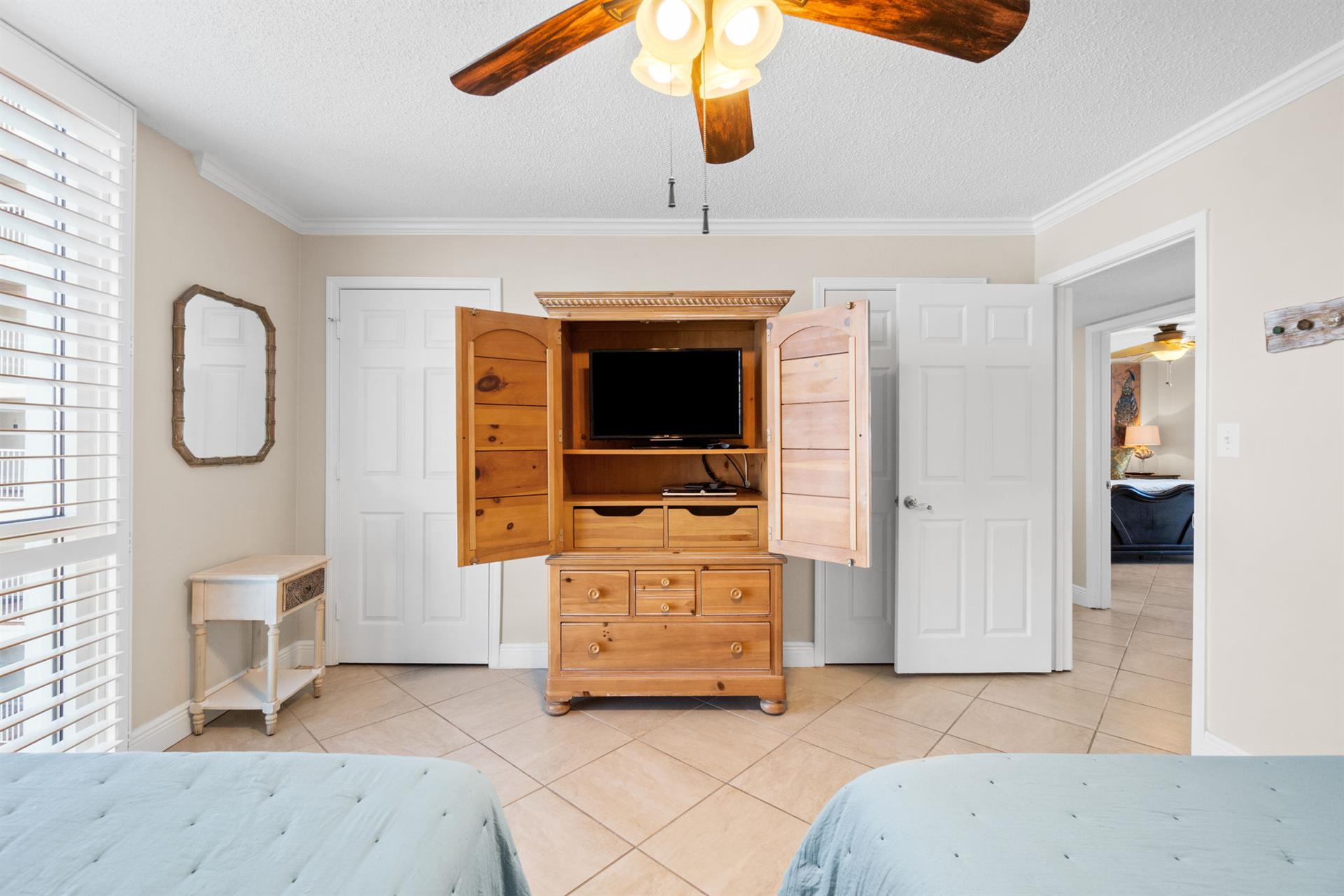 Guest bedroom with tv
