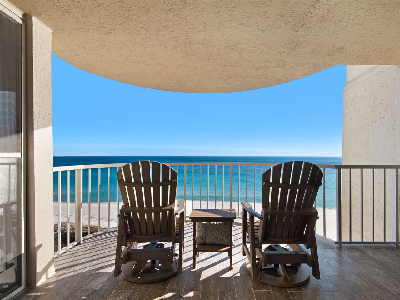 Sink into these Gulf front chairs and let the endless sea views wash your worries away from your private balcony.