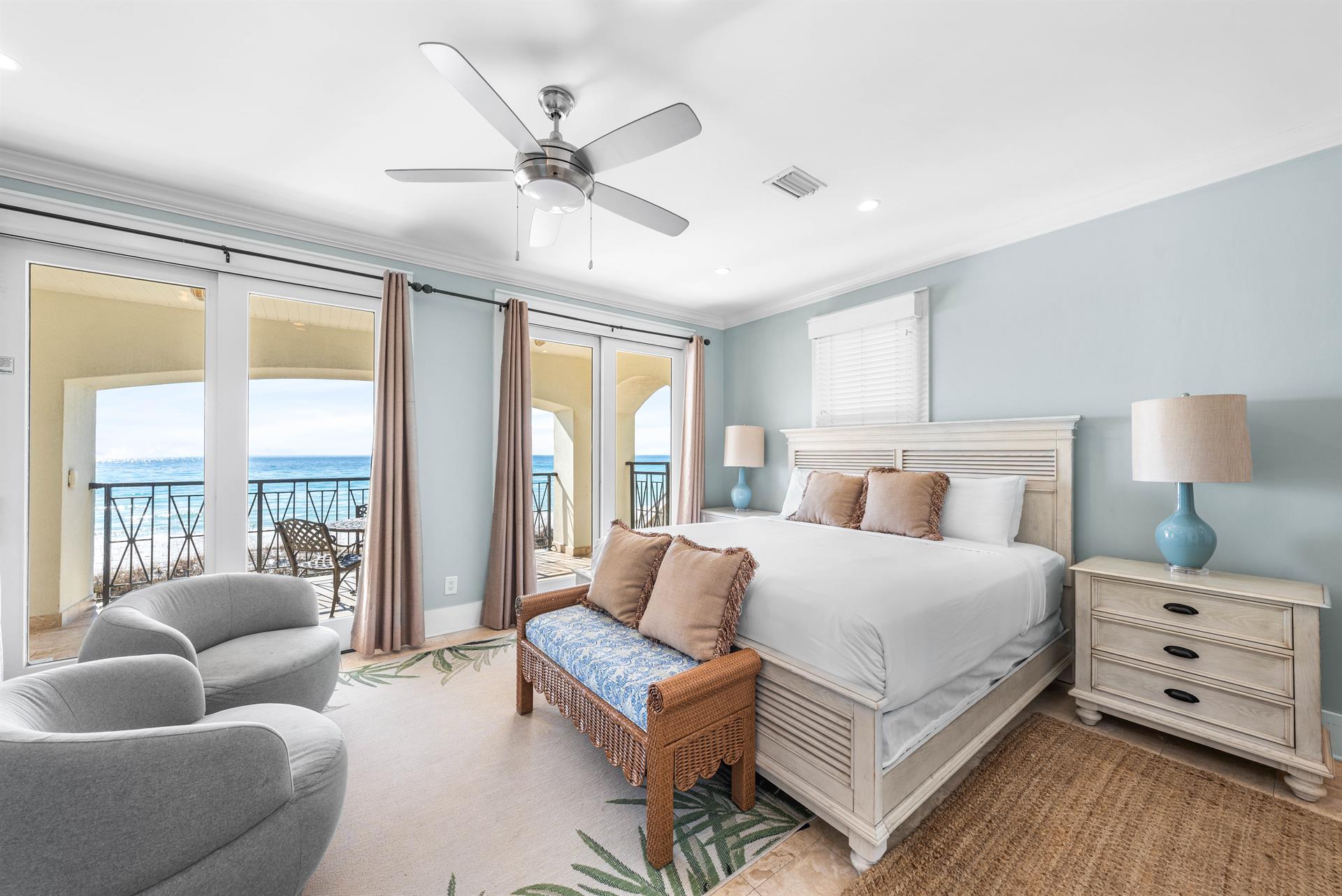 First Floor King Bedroom ensuite Bath