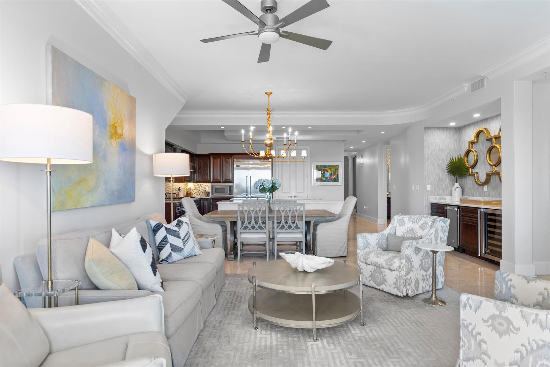 Luxury Living on 1st Floor