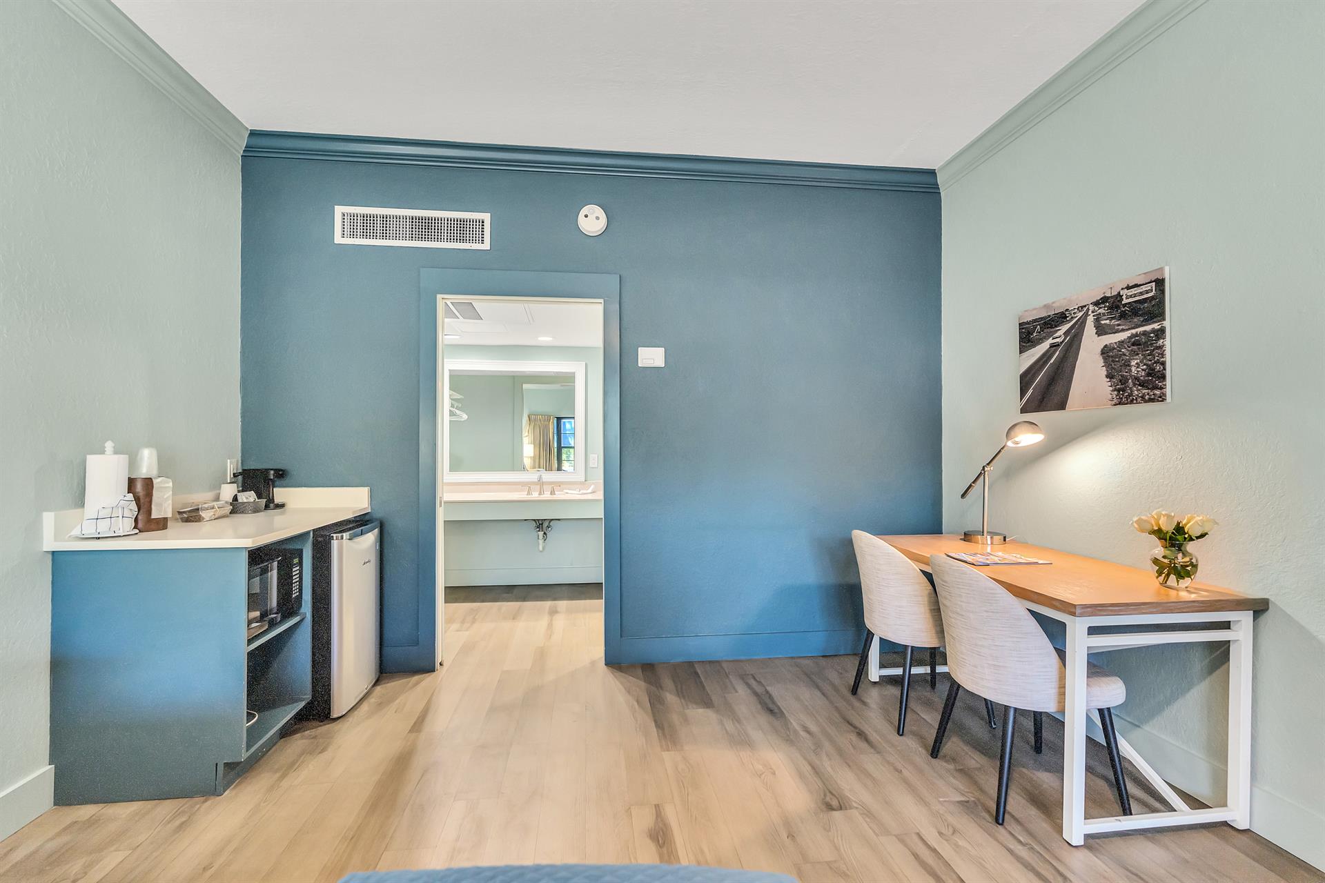 Kitchenette and Desk Area