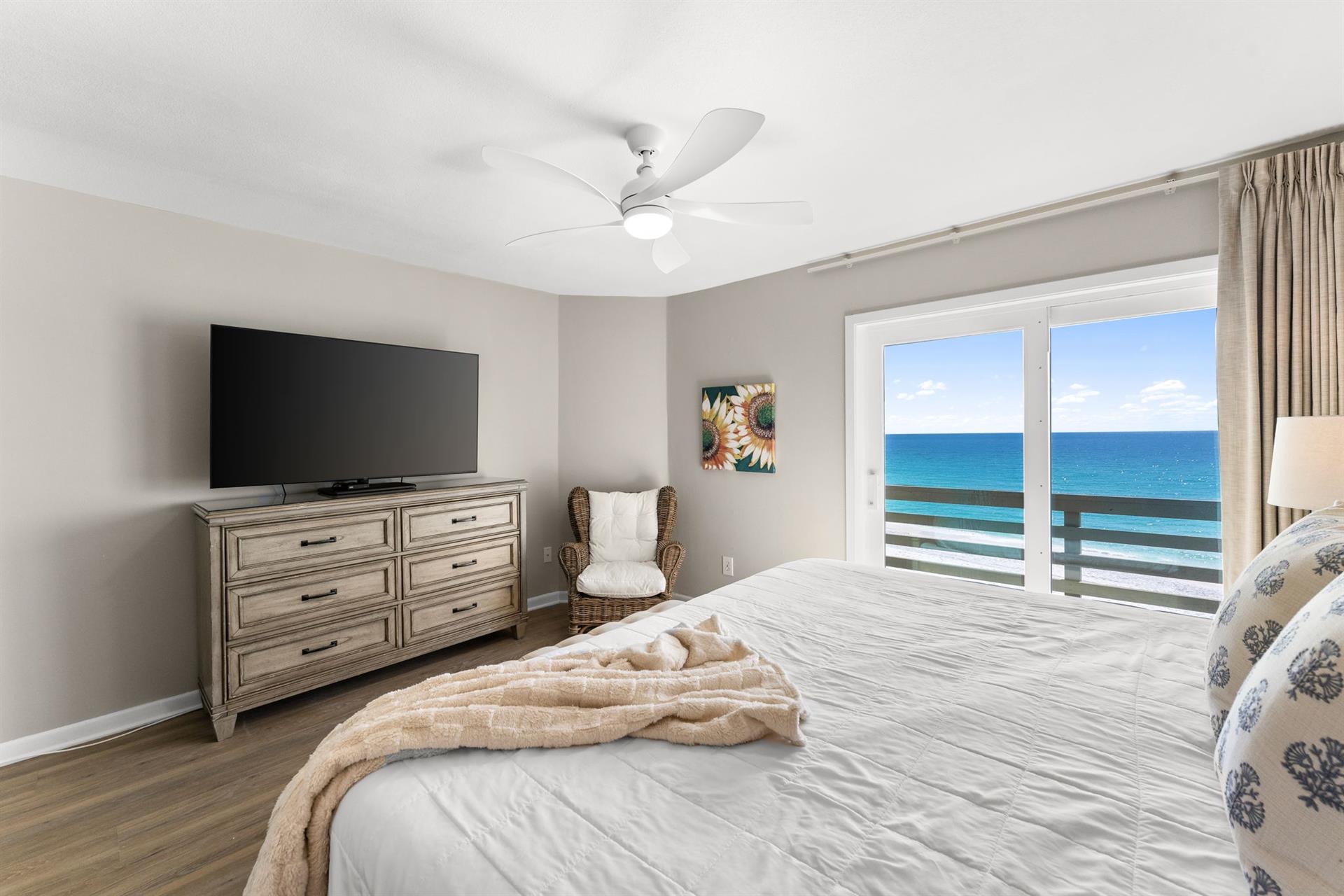 Wake up to stunning gulf views from the comfortable King bed, with turquoise waters stretching endlessly beyond your private balcony.