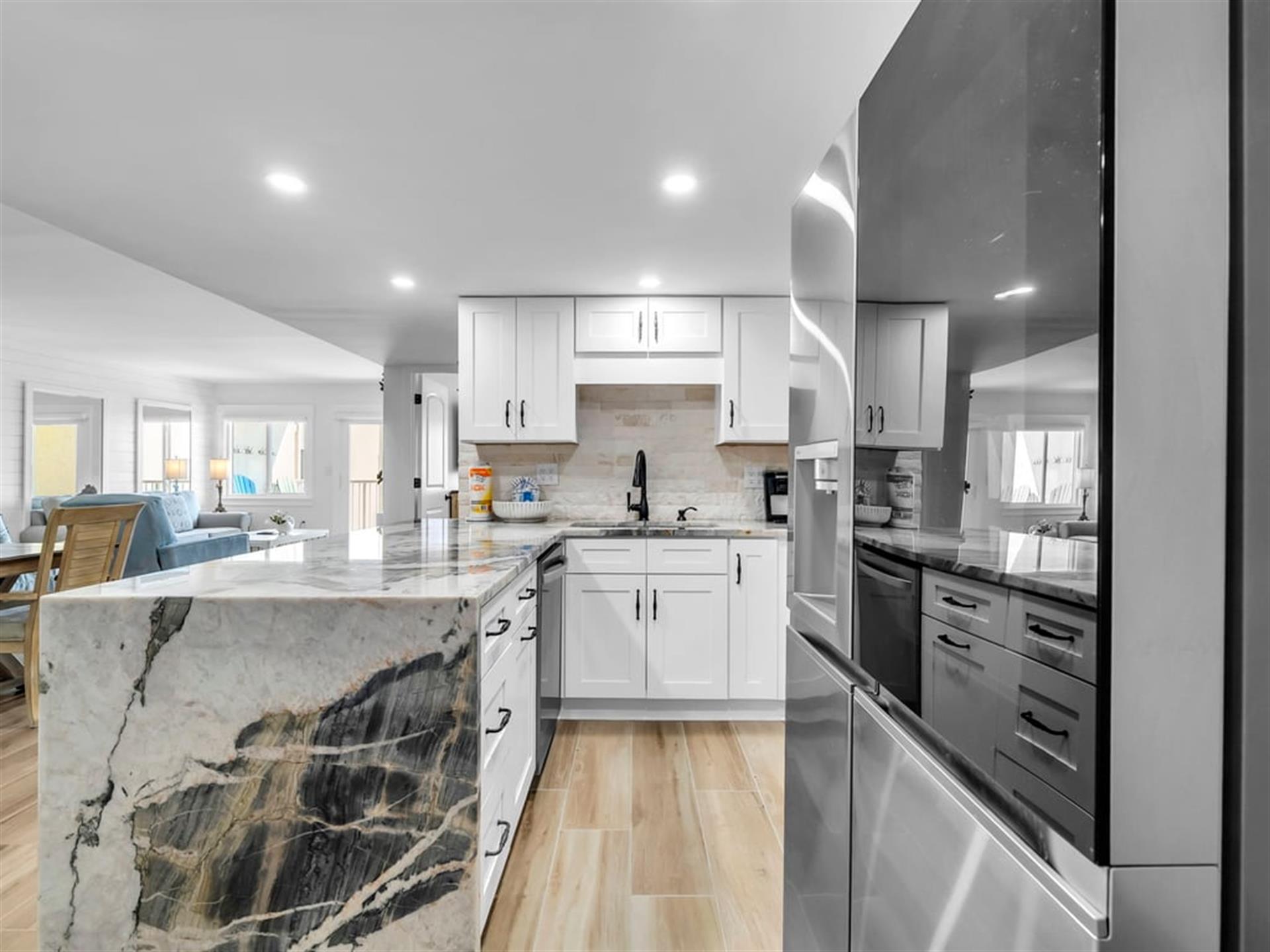 Fully Stocked Kitchen