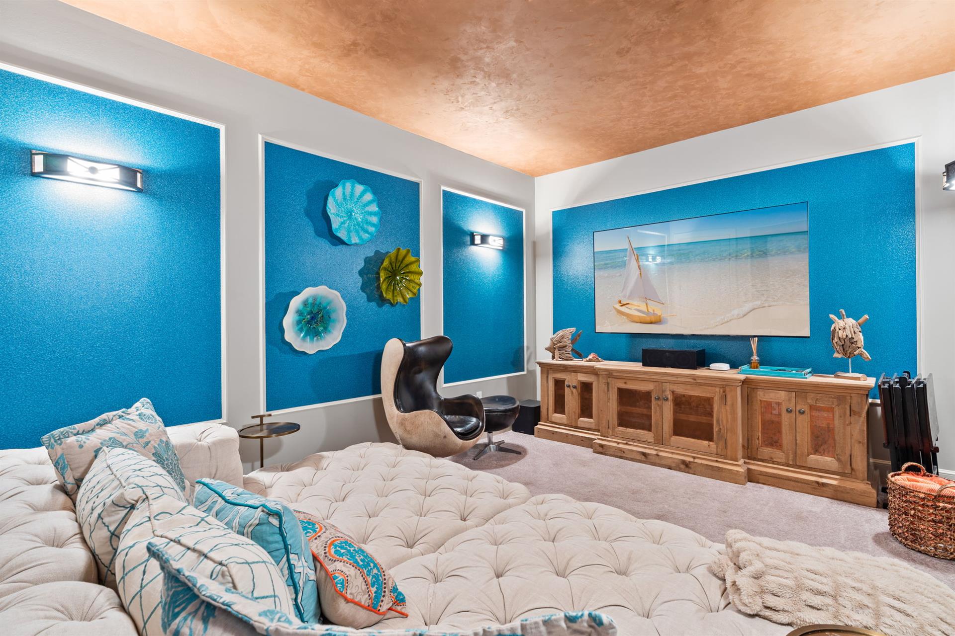 Large Screen TV in Entertainment Room