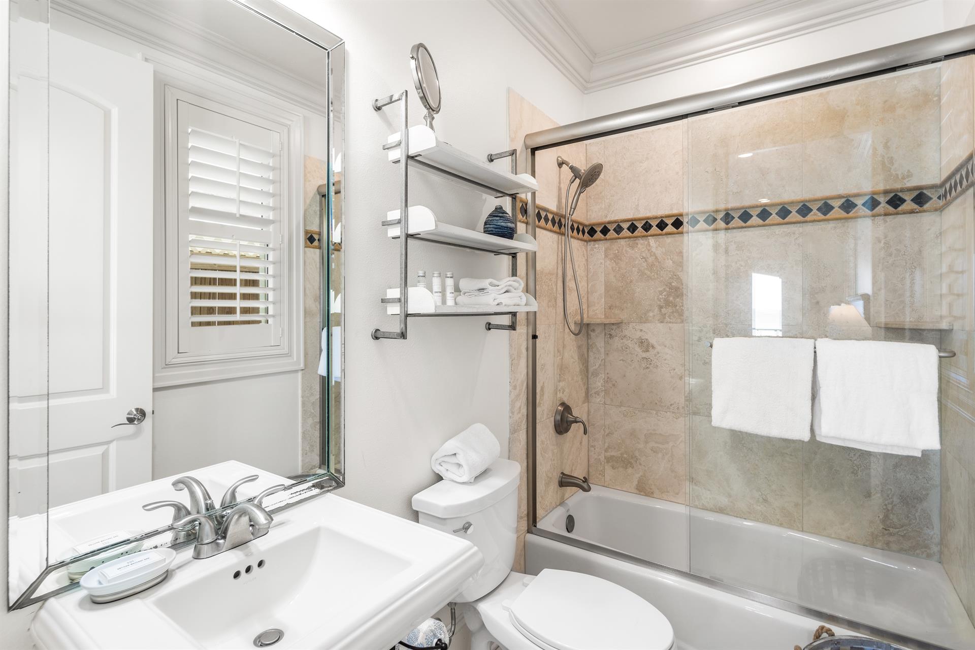 1st Floor Bathroom with ShowerTub Combo