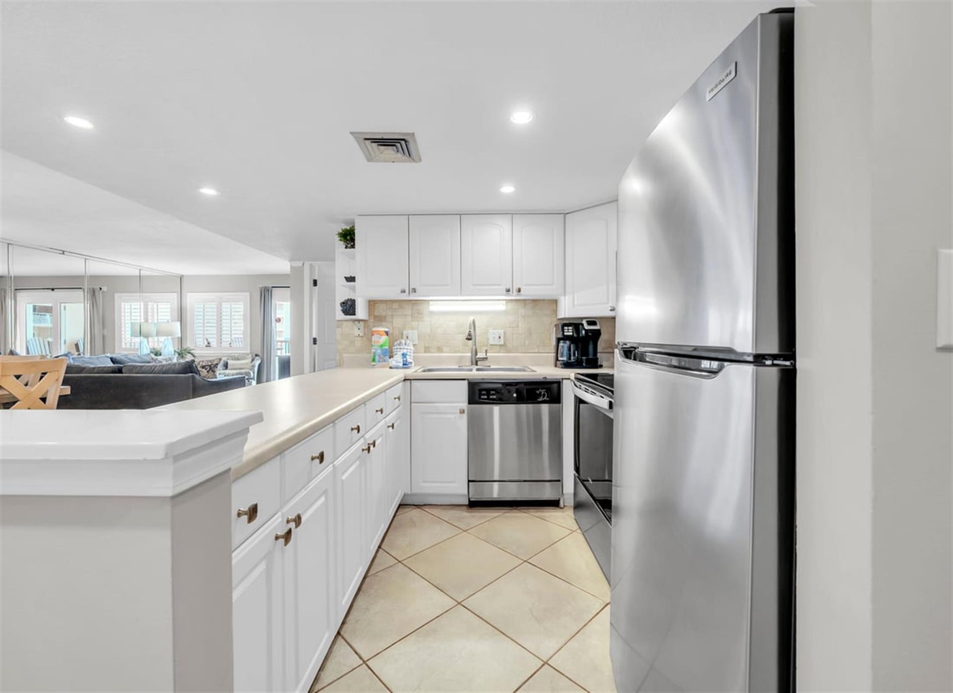 Fully Stocked Kitchen