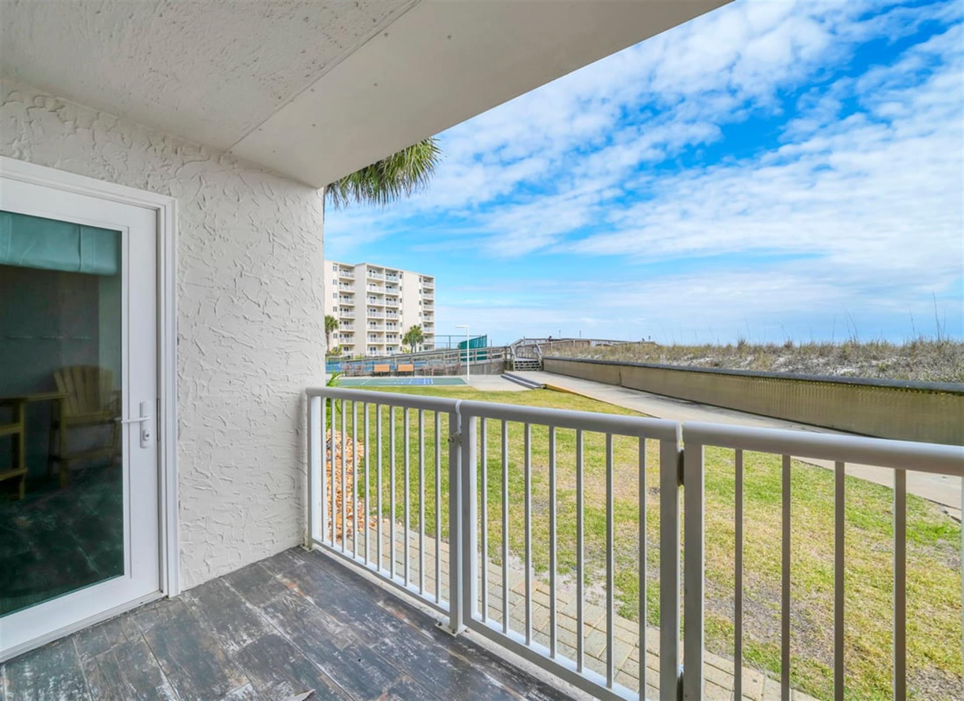 Walkout Private Balcony