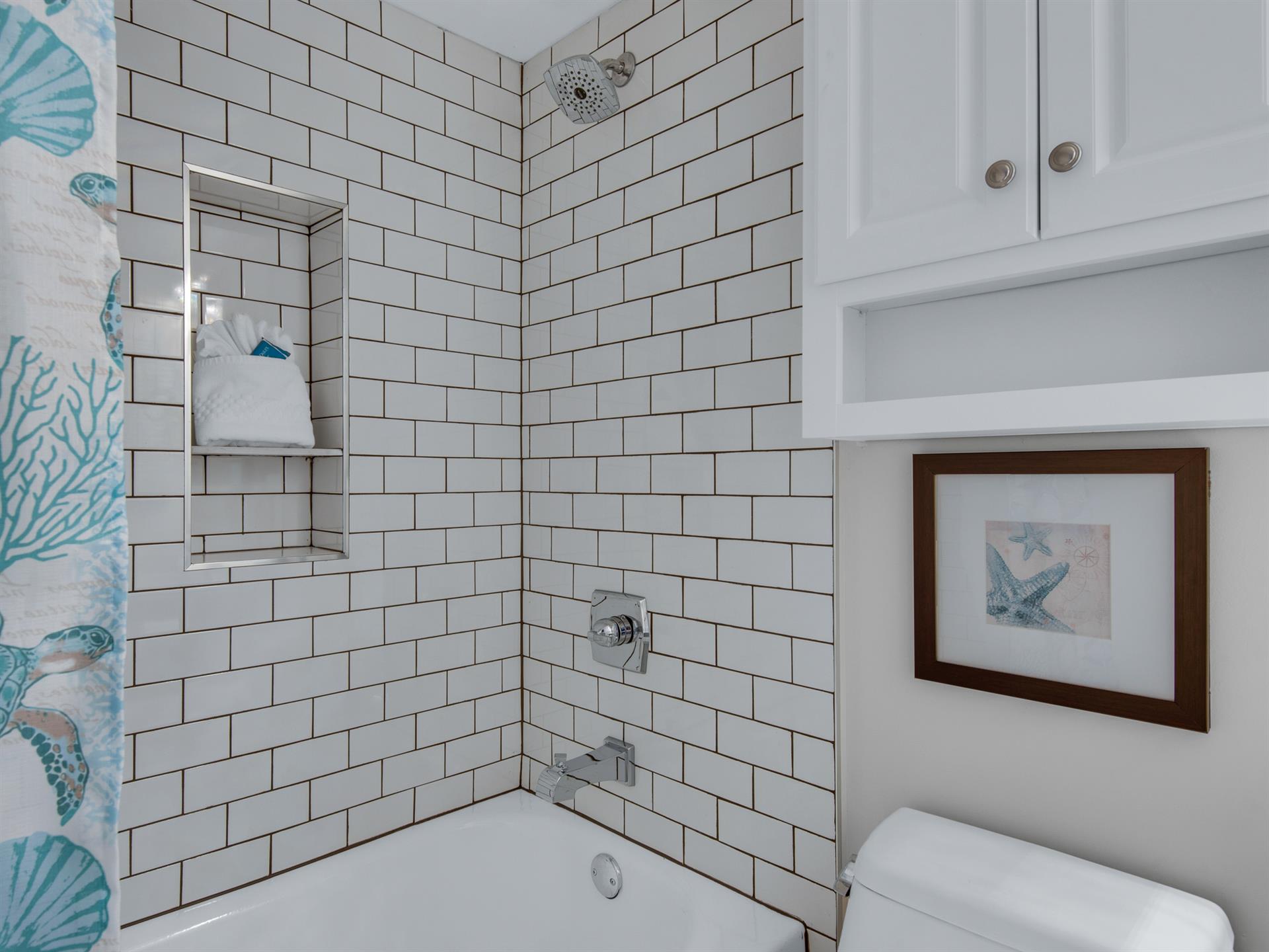 TubShower combo in Bathroom 2