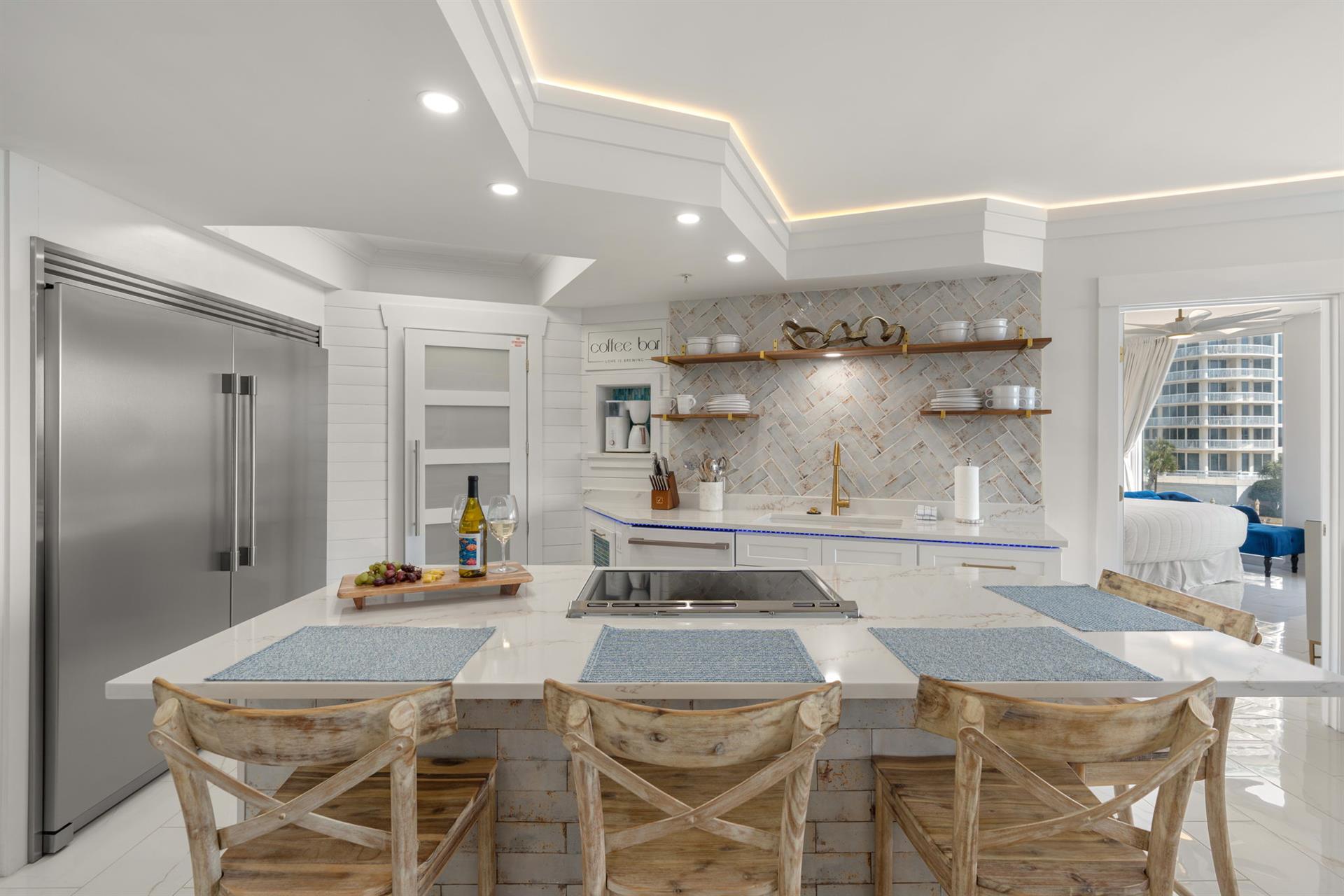 Elegant Modern Kitchen