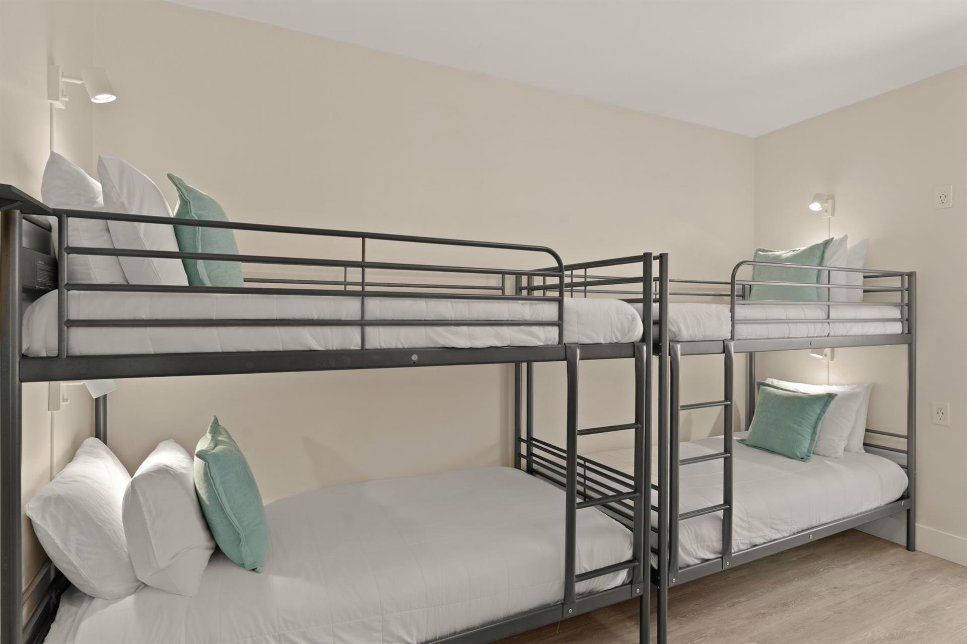 Bedroom 3 with 2 bunk beds