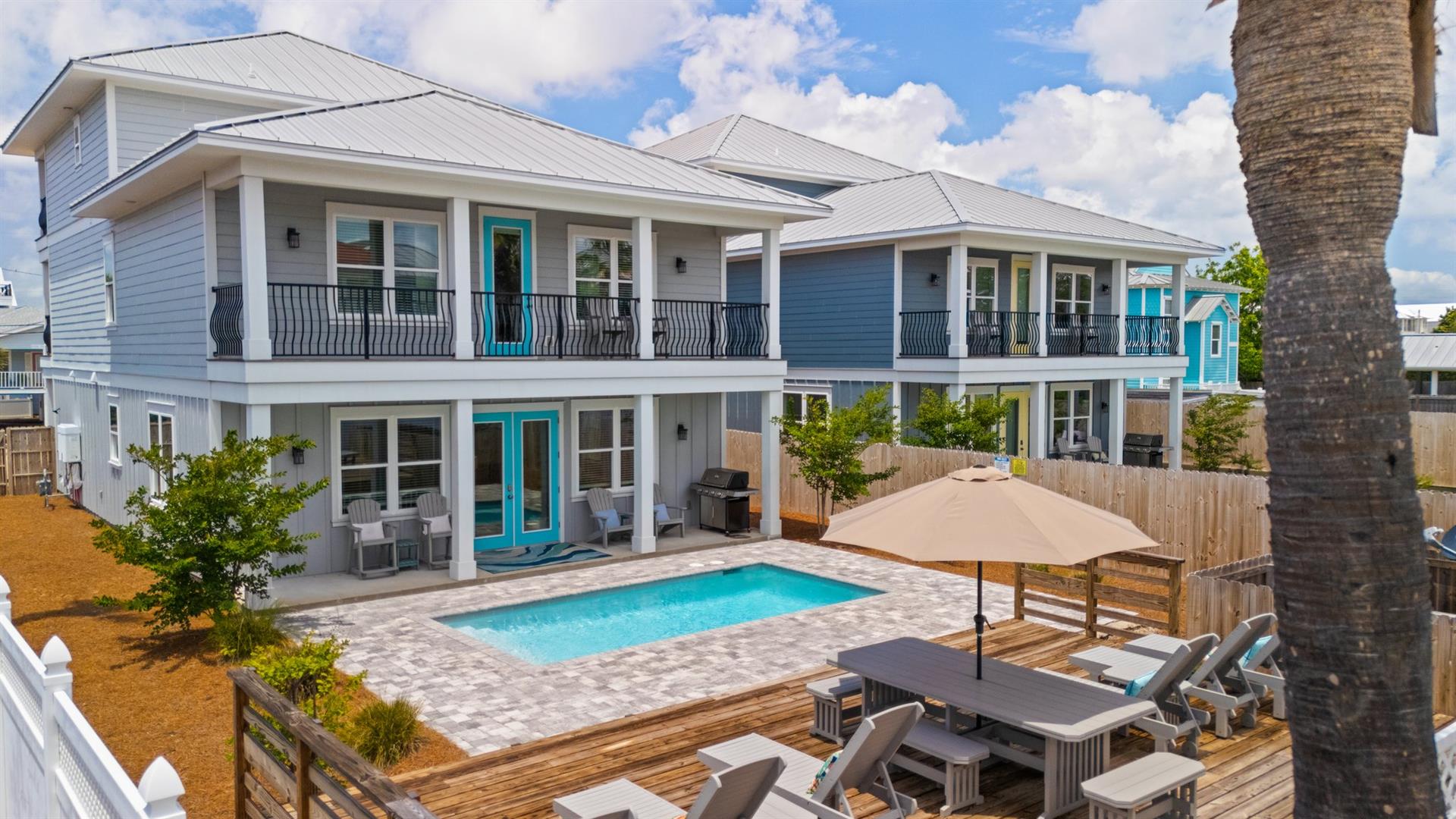 Private Pool and Deck for the Whole Family