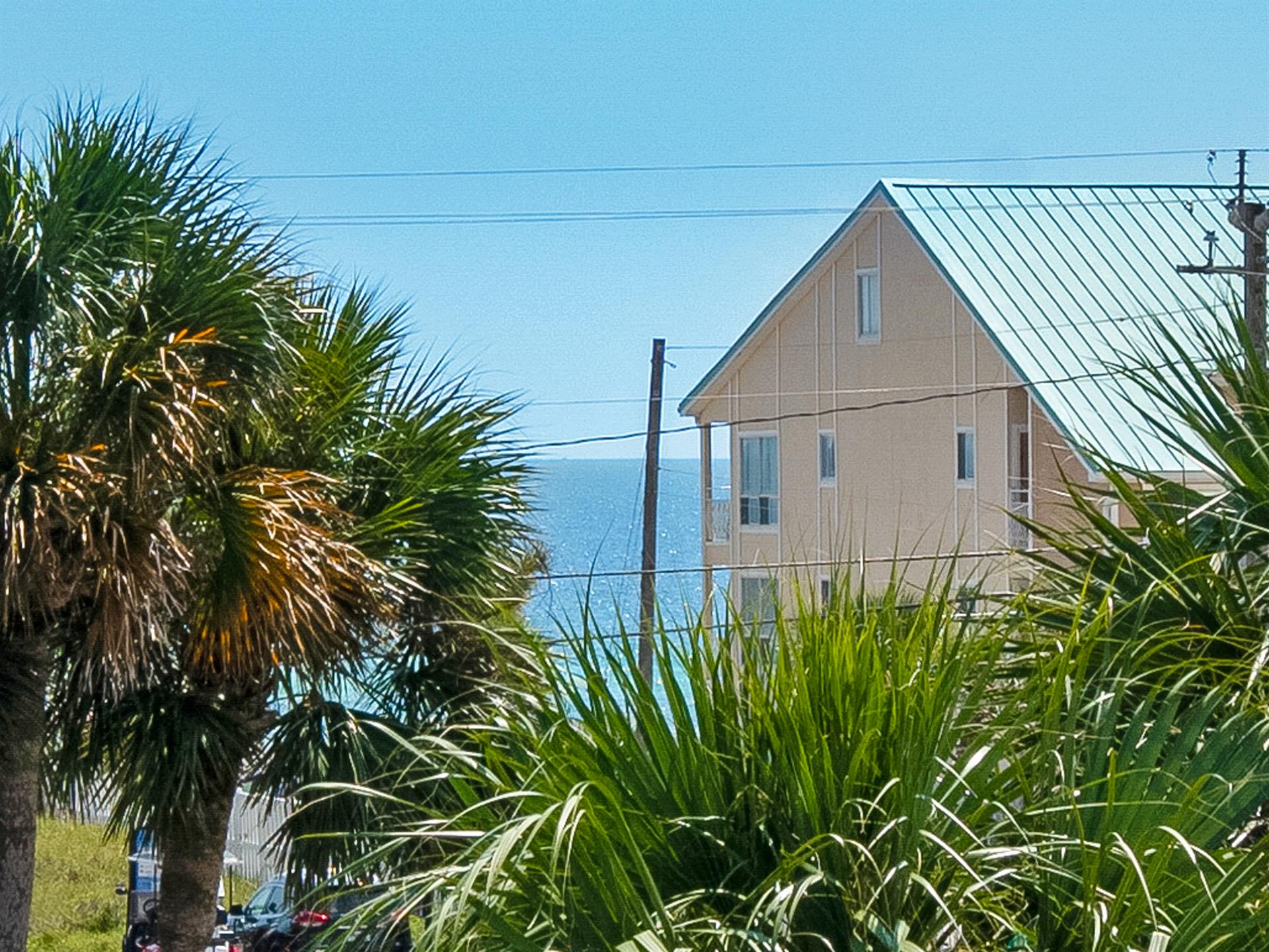 Zoomed In 3rd Floor Balcony